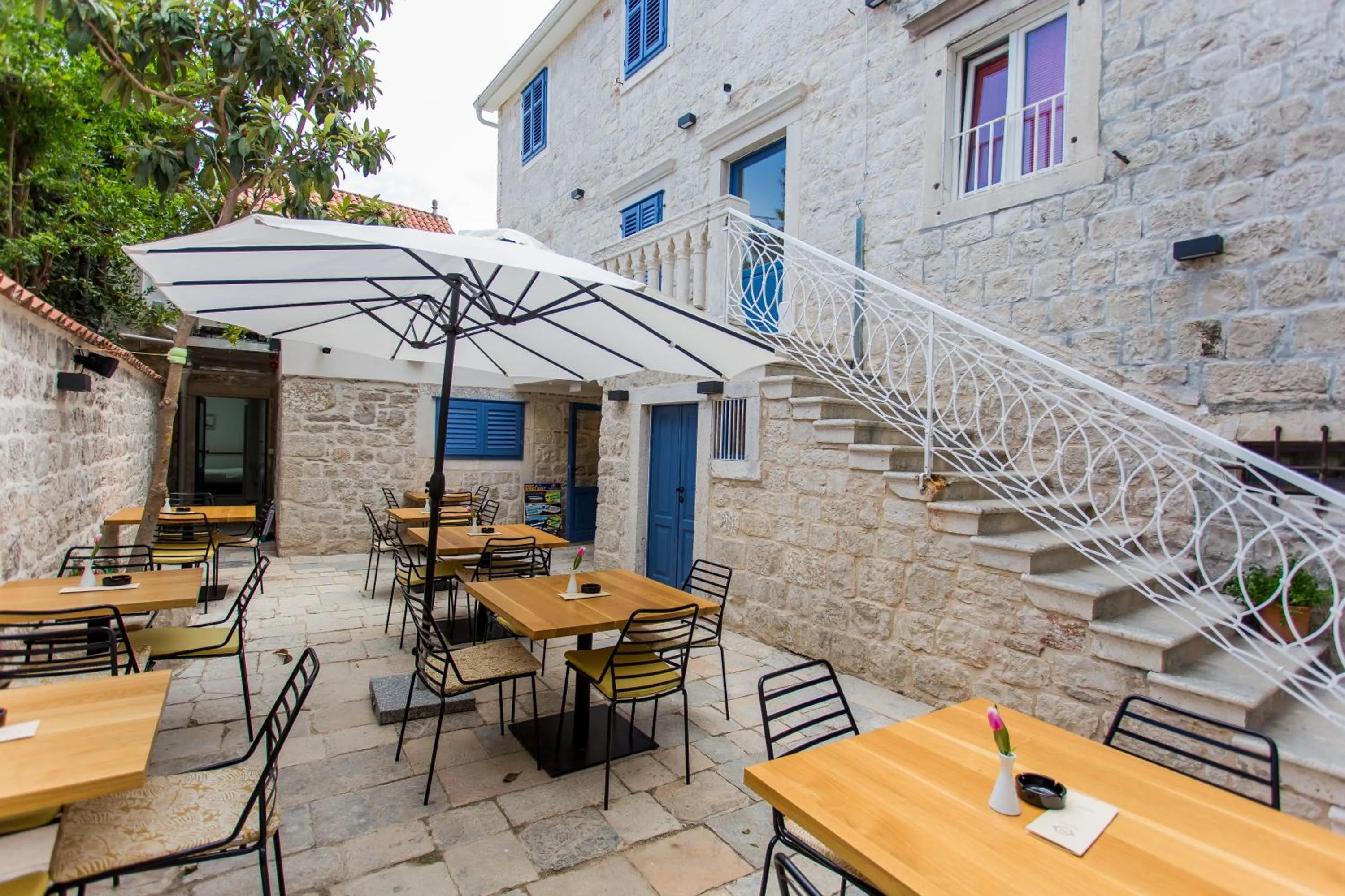 Balcony/Terrace in Bifora Heritage Hotel