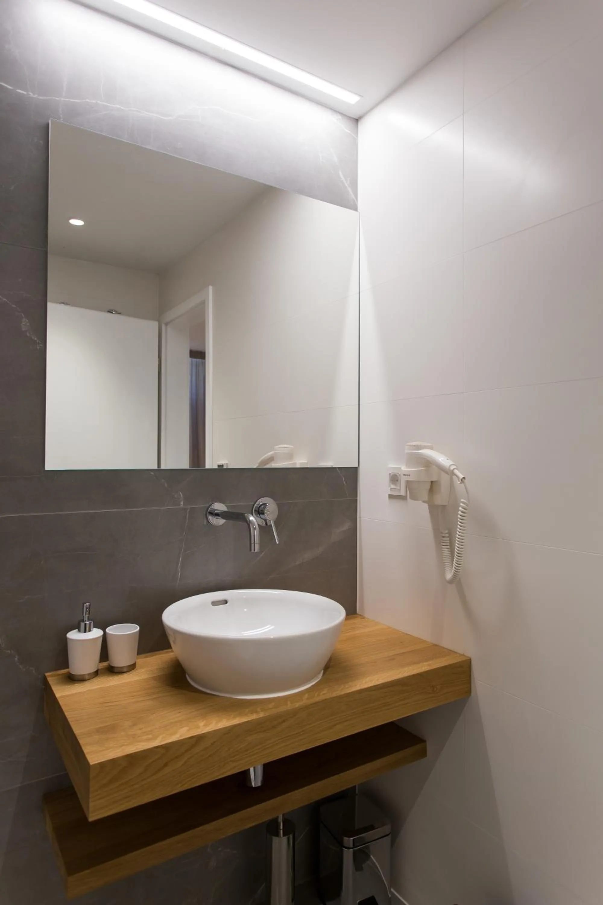 Bathroom in Bifora Heritage Hotel