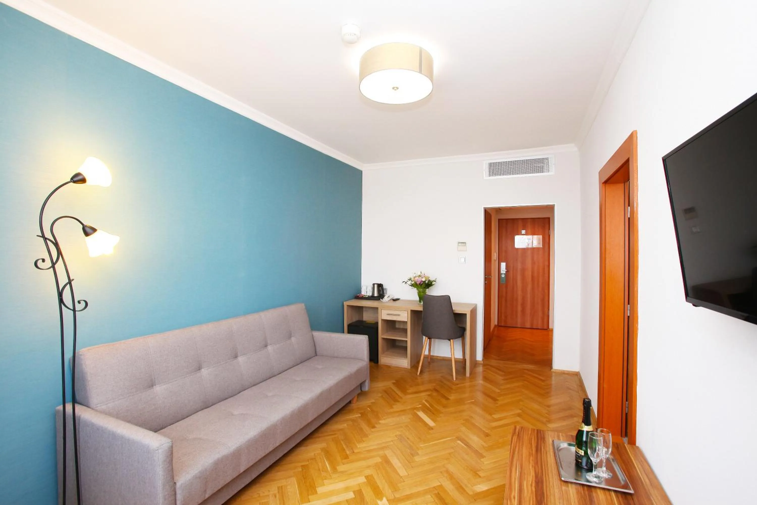 Living room in Medos Hotel