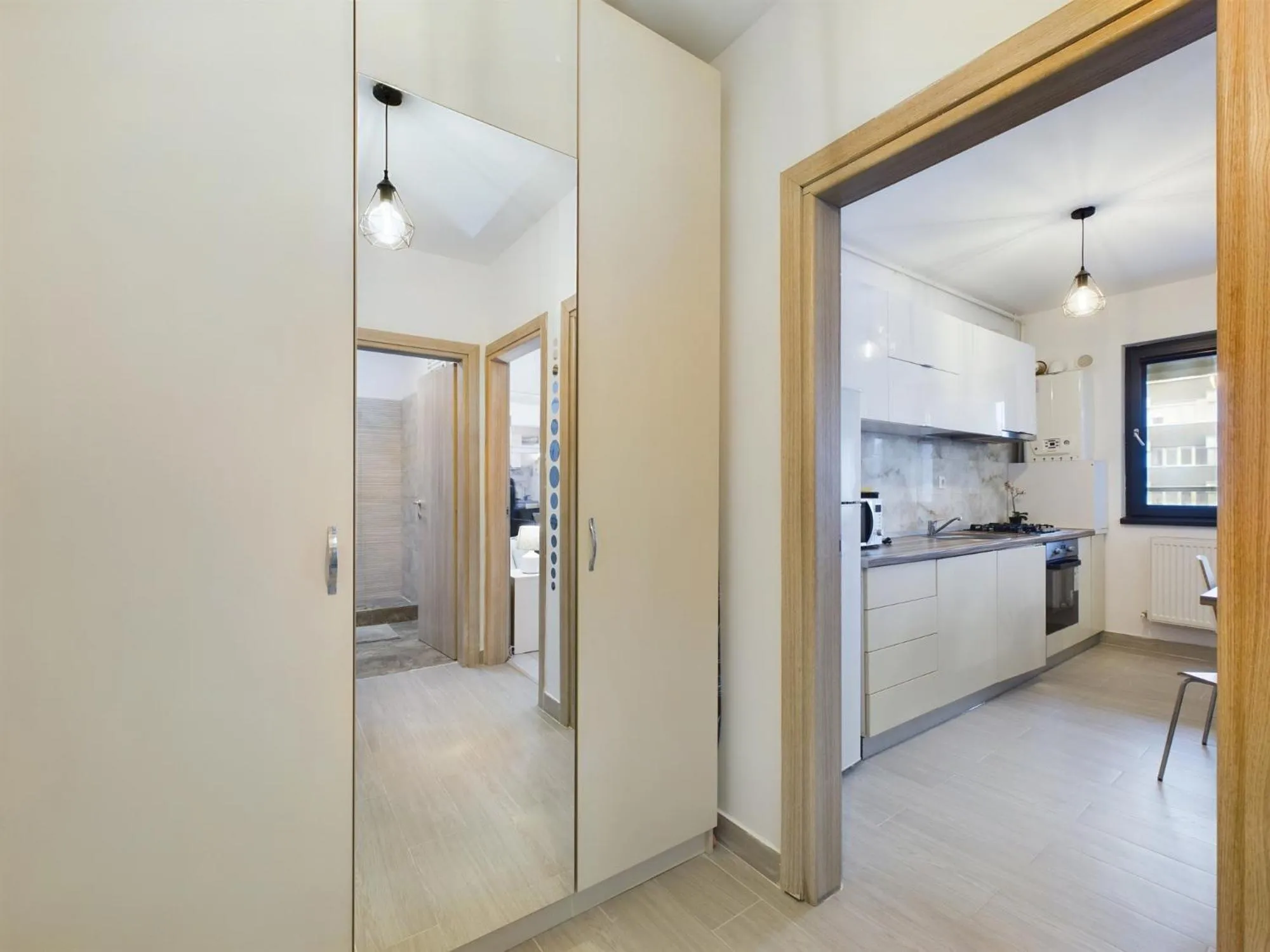 Facade/entrance in Lujerului Studio