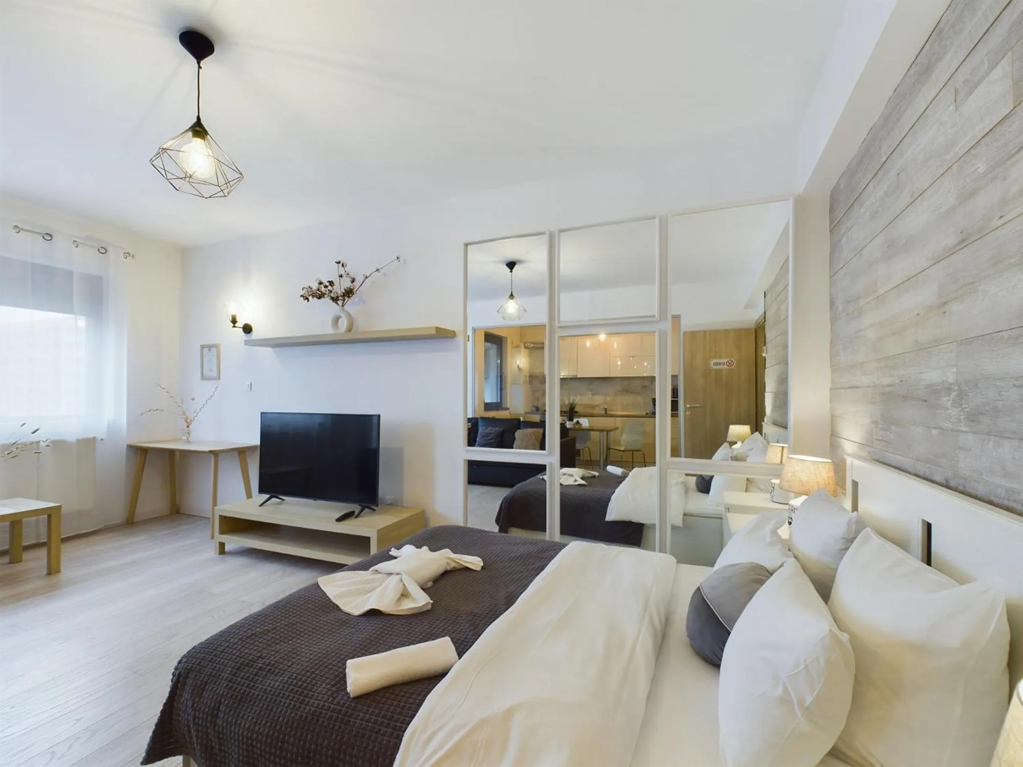 Living room, Bed in Lujerului Studio