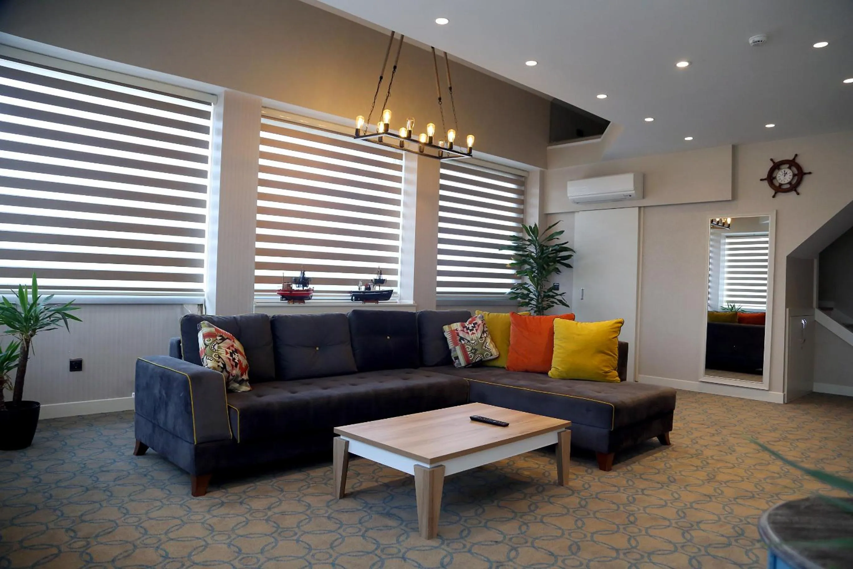 Decorative detail in Seven Deep Hotel