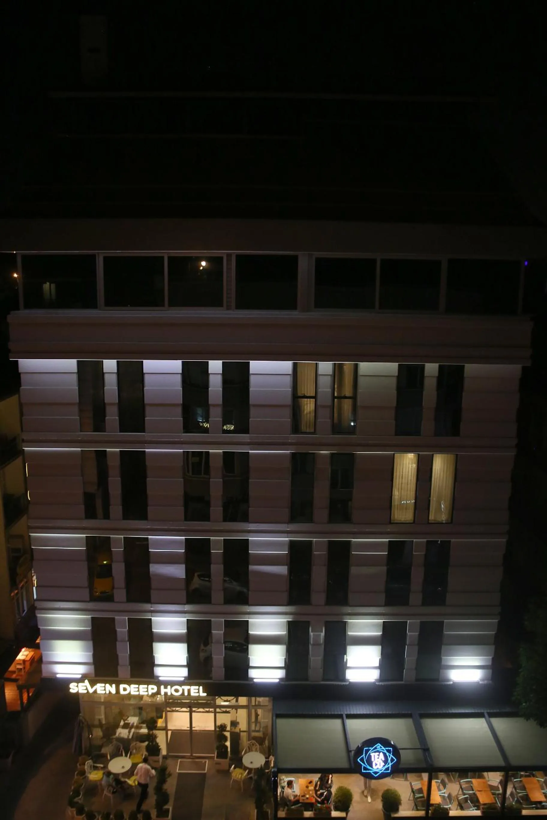 Property building in Seven Deep Hotel