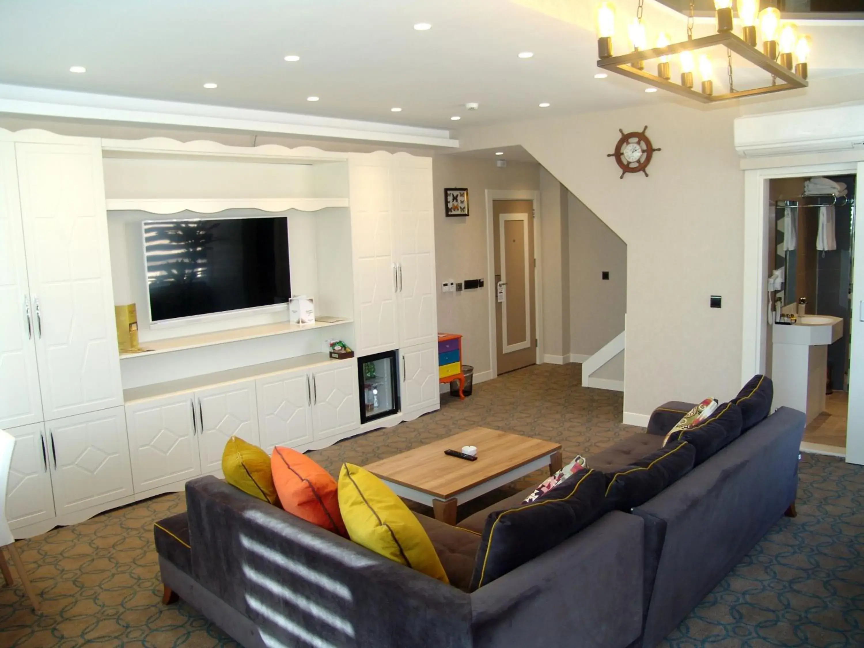 Duplex Suite - single occupancy in Seven Deep Hotel Duplex Suite - single occupancy in Seven Deep Hotel