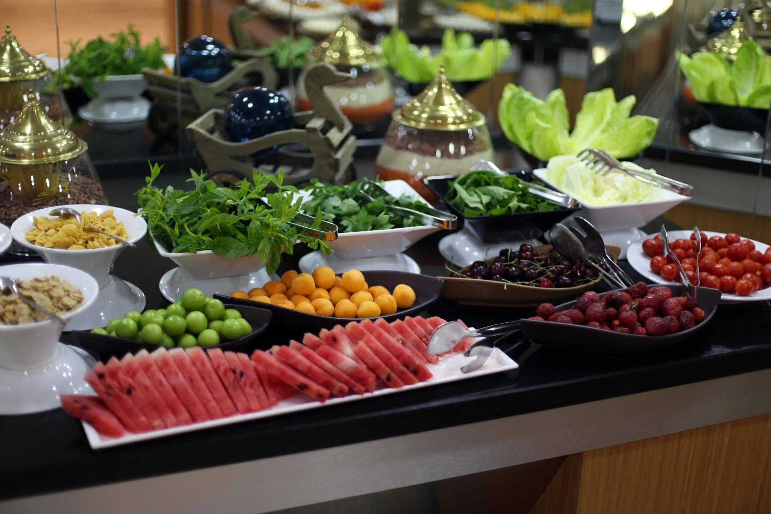 Restaurant/places to eat in Seven Deep Hotel