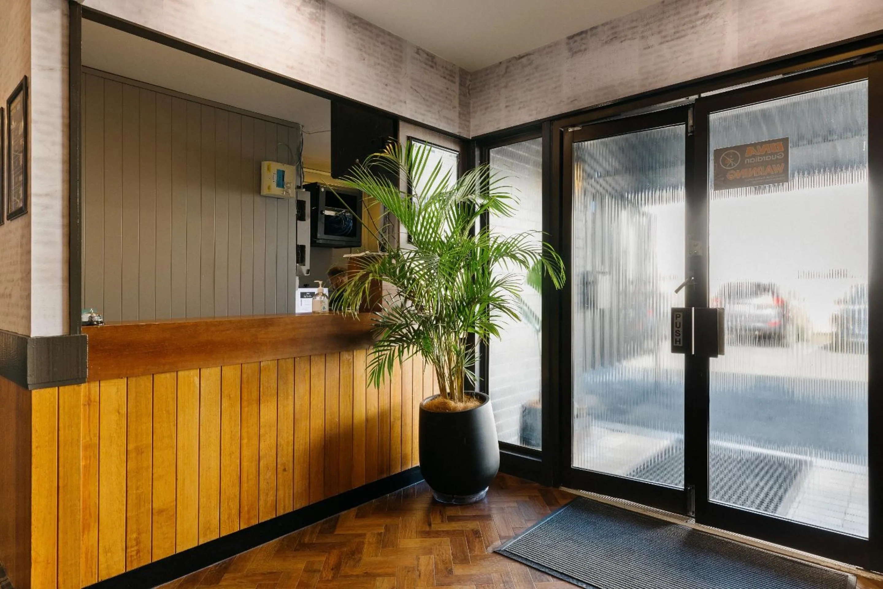 Lobby or reception in Boomerang Hotel