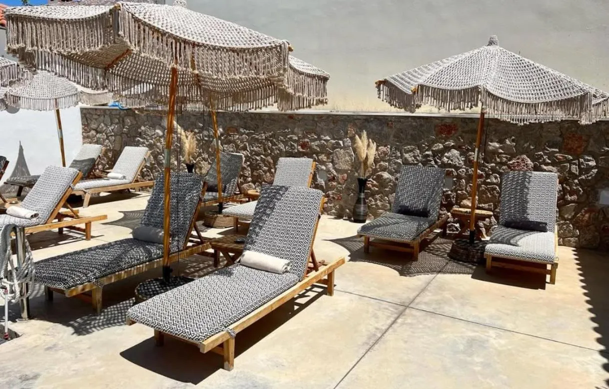 Koukounari Apartments