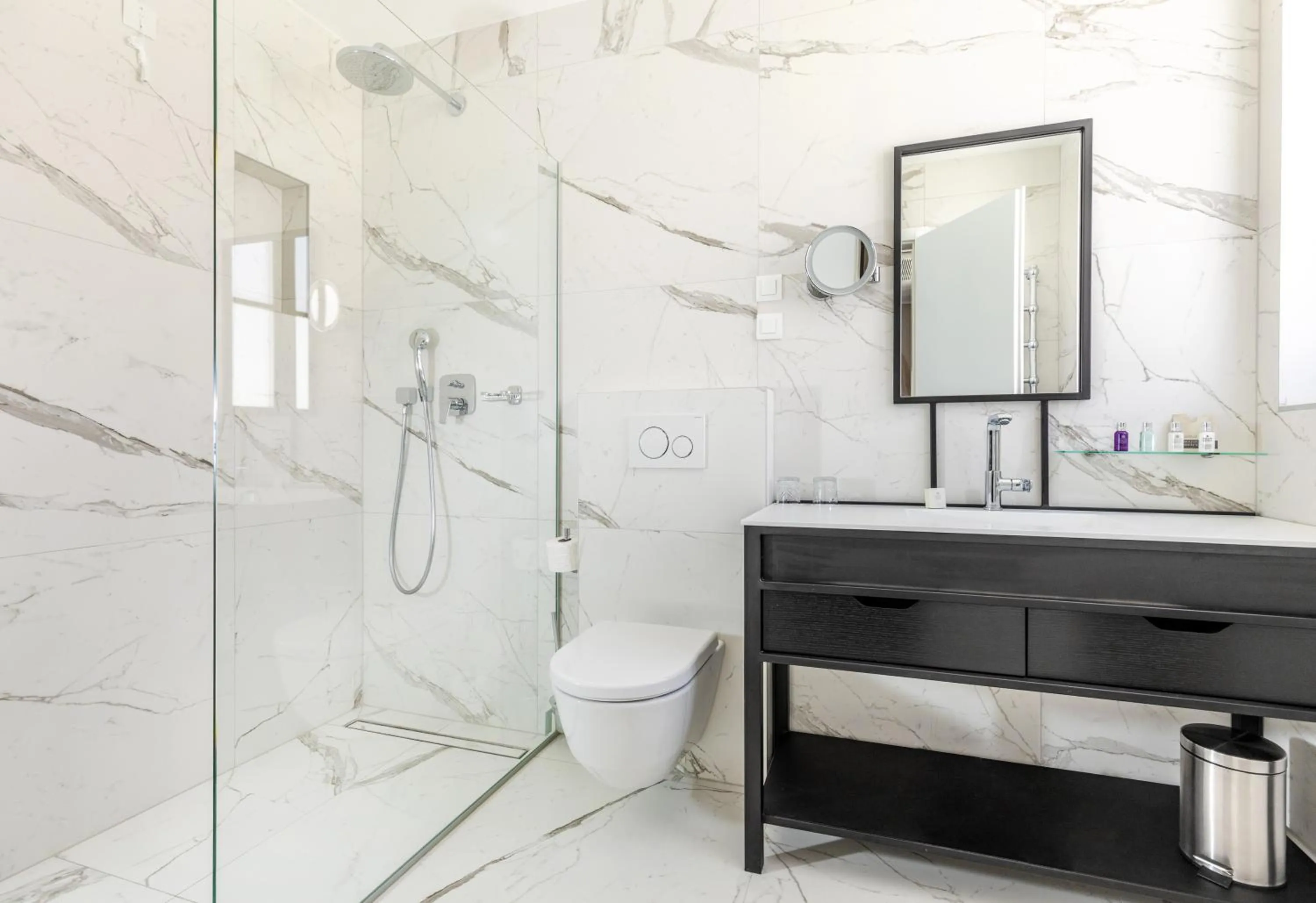 Bathroom in Hotel Brown Beach House & Spa
