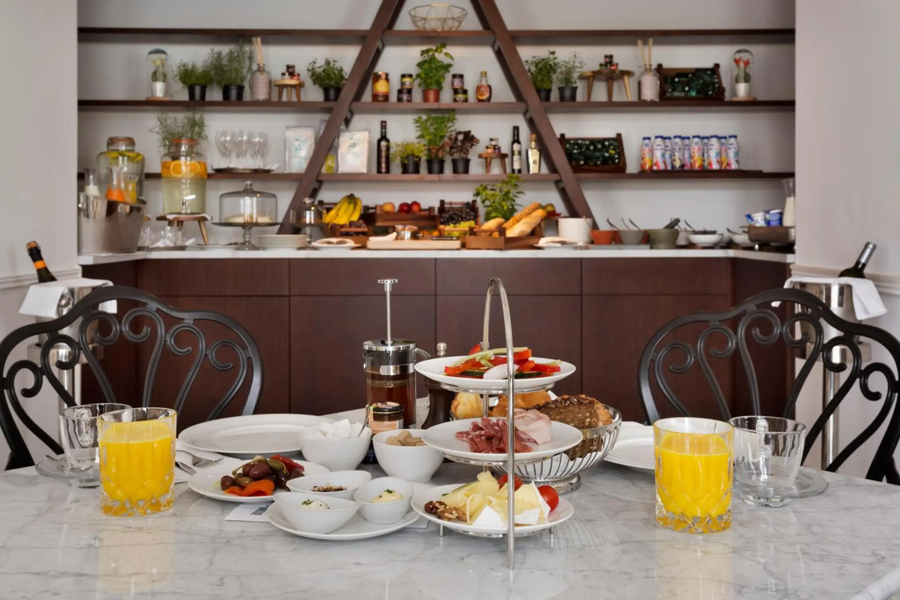 Restaurant/places to eat in Hotel Brown Beach House & Spa Restaurant/places to eat in Hotel Brown Beach House & Spa