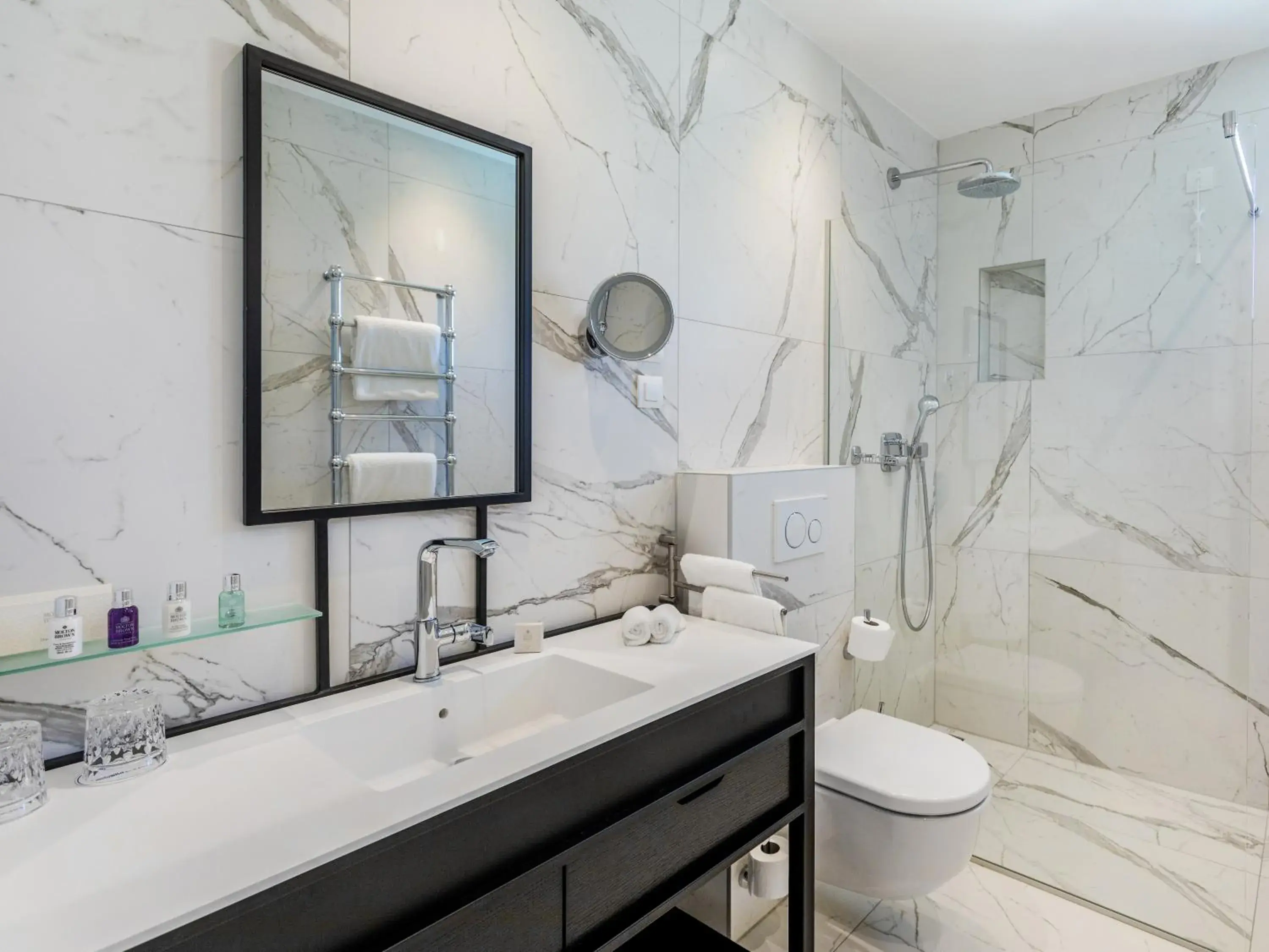 Bathroom in Hotel Brown Beach House & Spa Bathroom in Hotel Brown Beach House & Spa