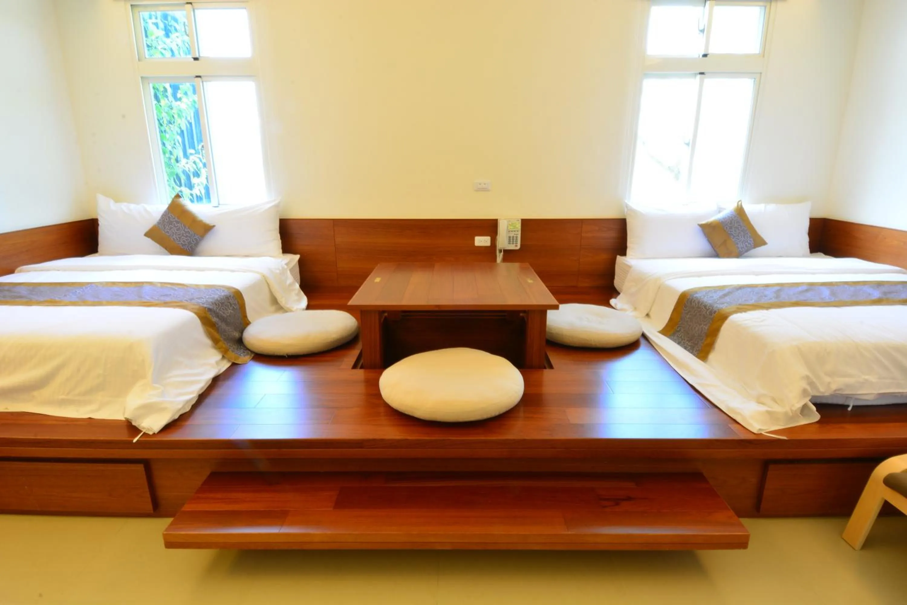 Bedroom, Bed in Simple Happiness B&B