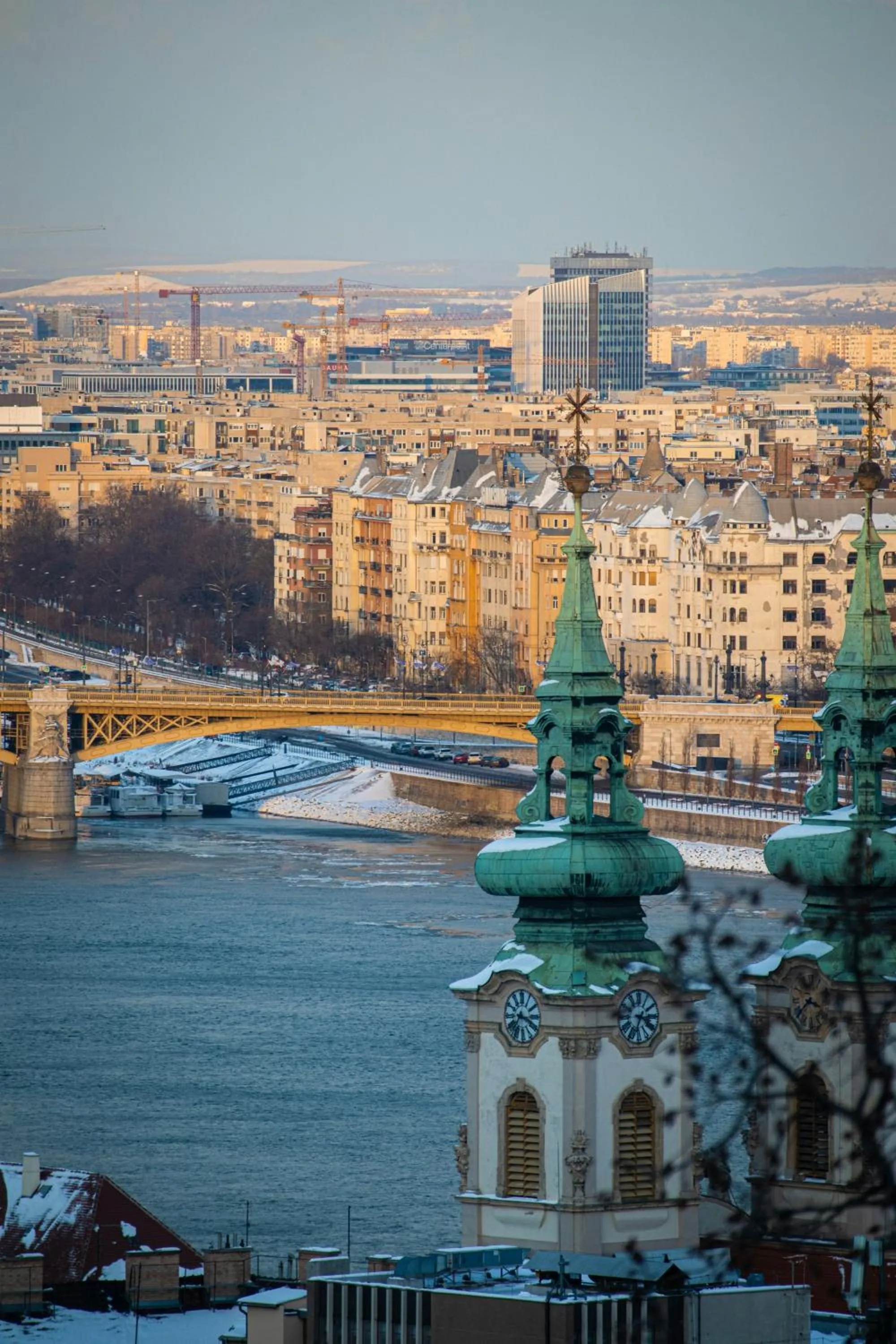 Nearby landmark in Hotel Metro