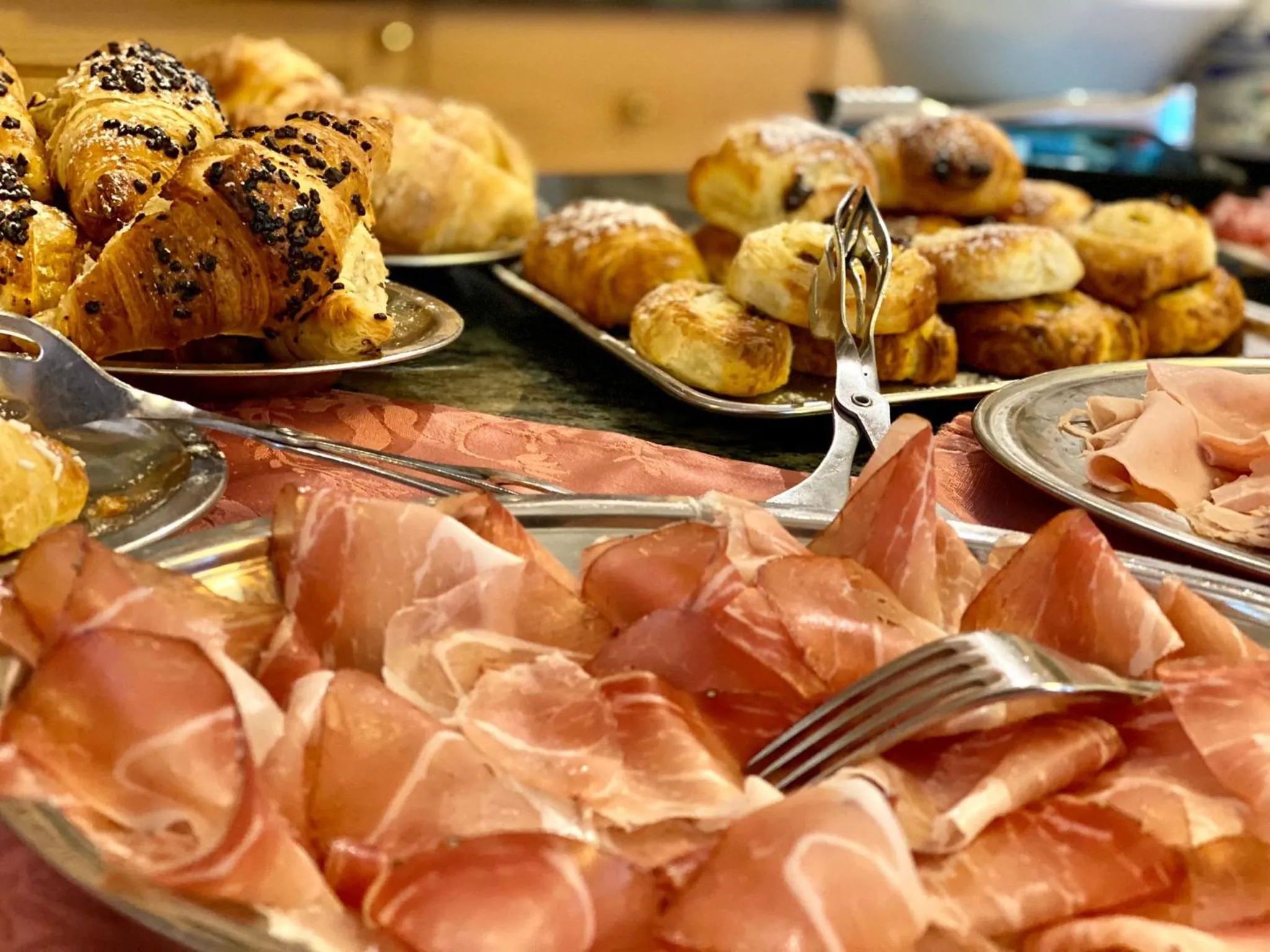 Food and drinks in Hotel B&B Lorenzini Ski