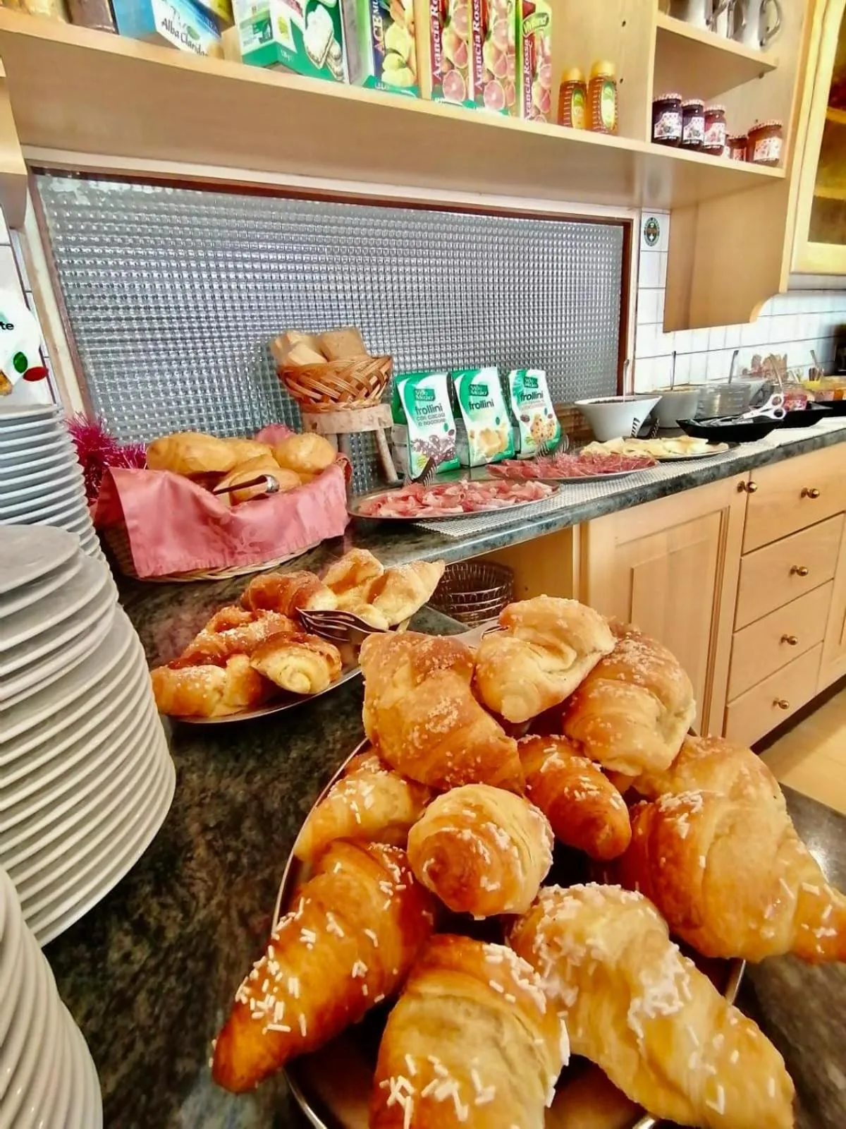 Food and drinks in Hotel B&B Lorenzini Ski