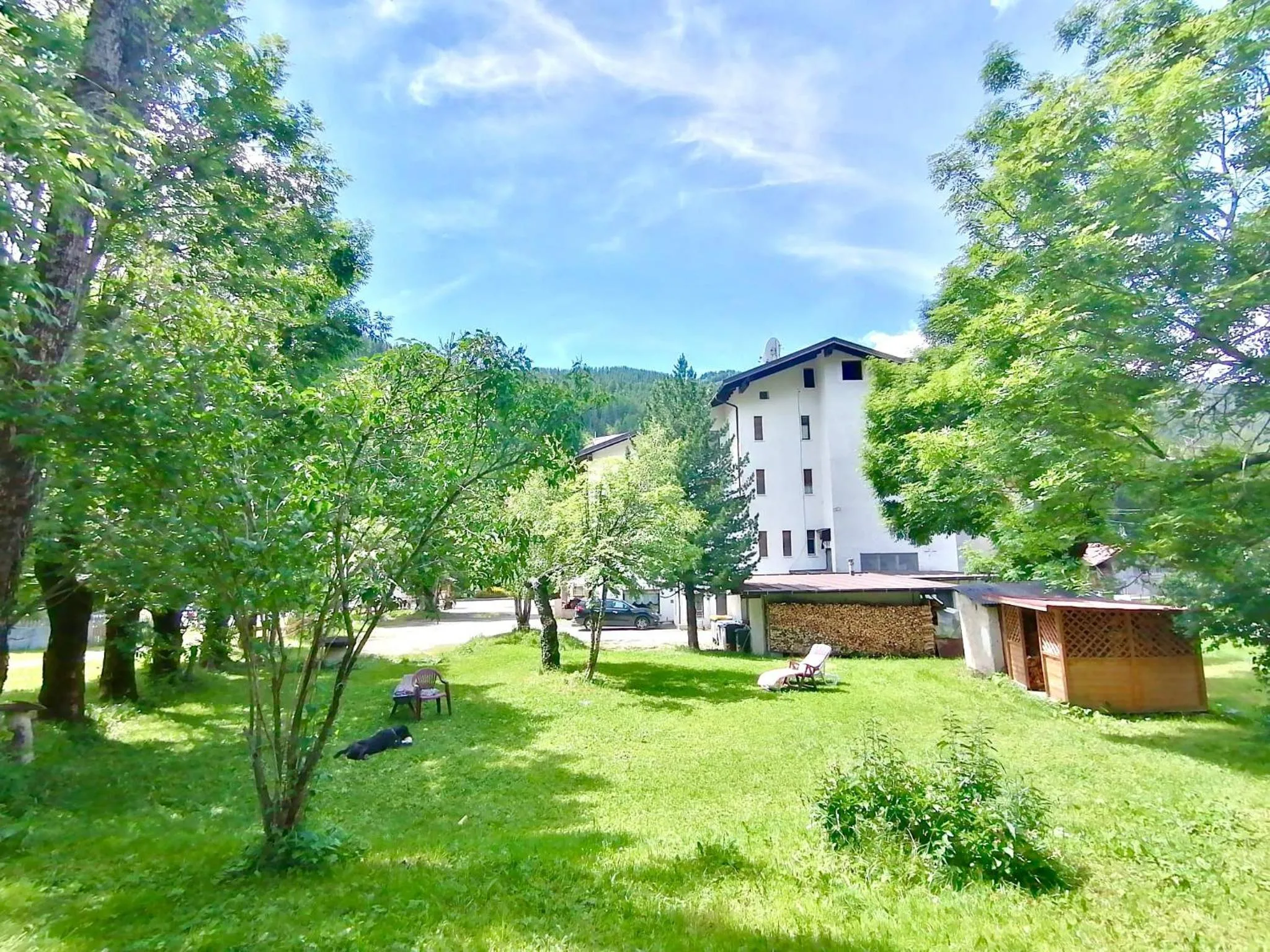 Property building in Hotel B&B Lorenzini Ski