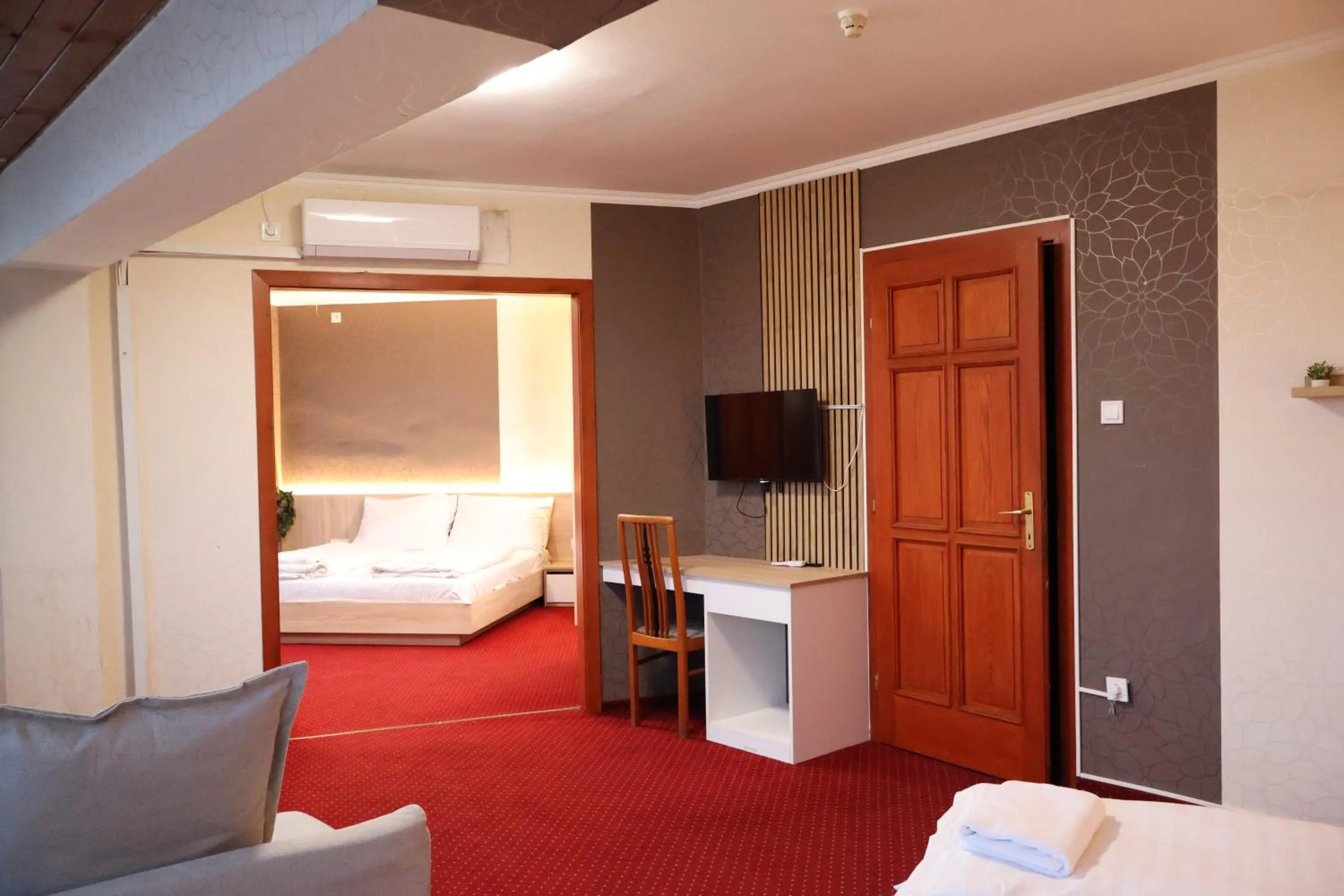 Photo of the whole room, Bed in Hotel Amadeus