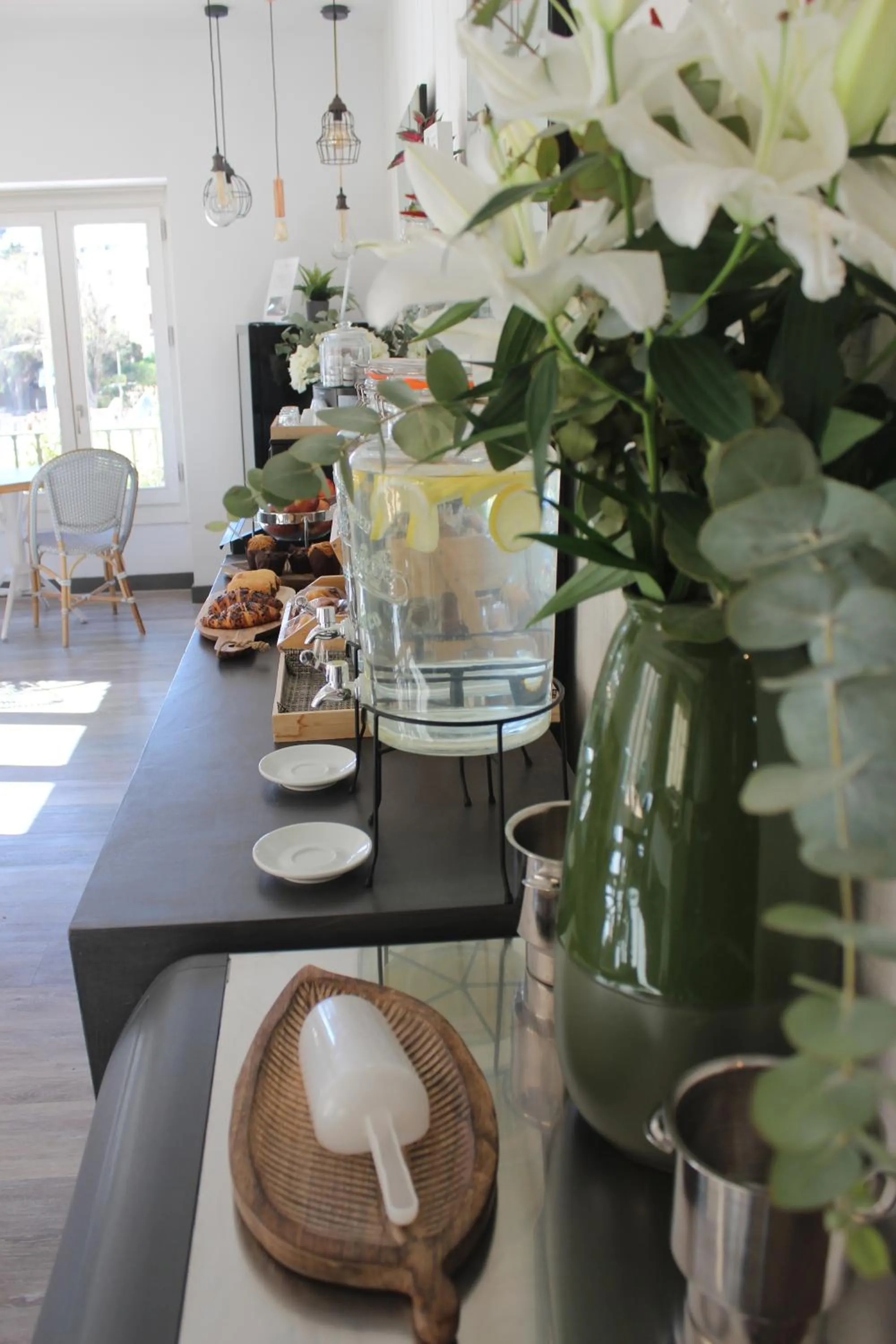 Breakfast in Hotel Boutique Teatro Romano