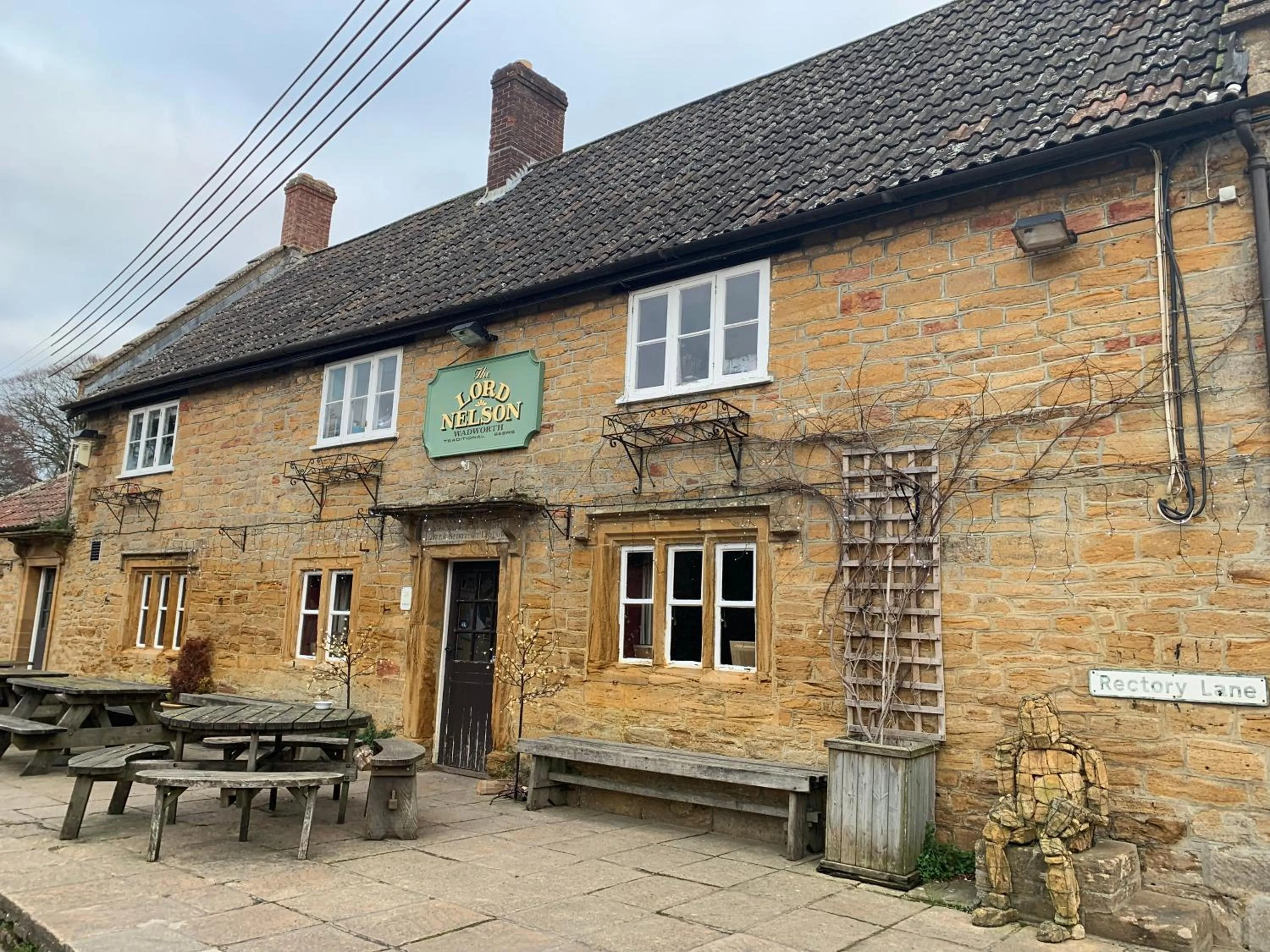 Restaurant/places to eat in Little Norton Mill