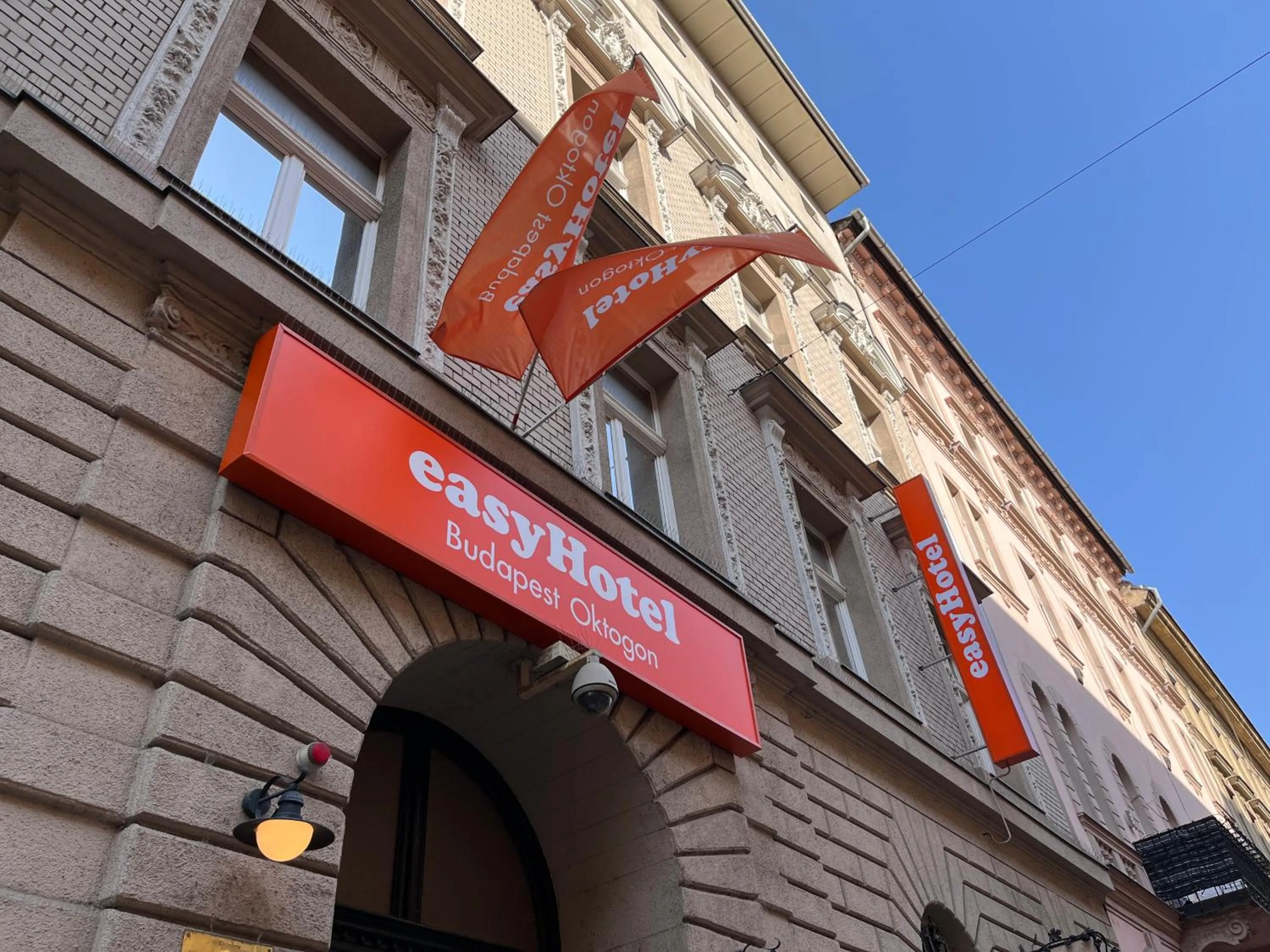 Property building in easyHotel Budapest Oktogon