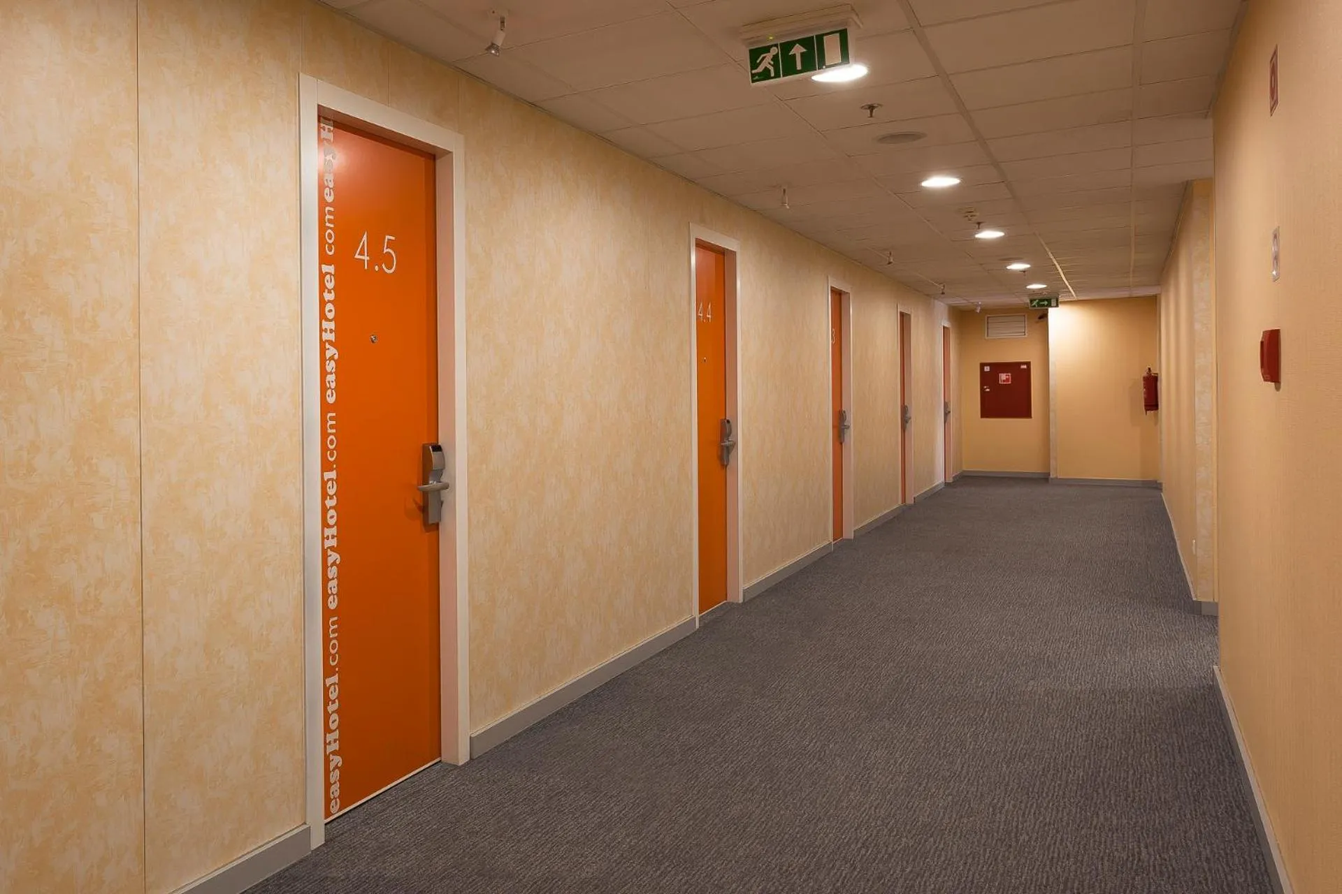 Property building in easyHotel Budapest Oktogon