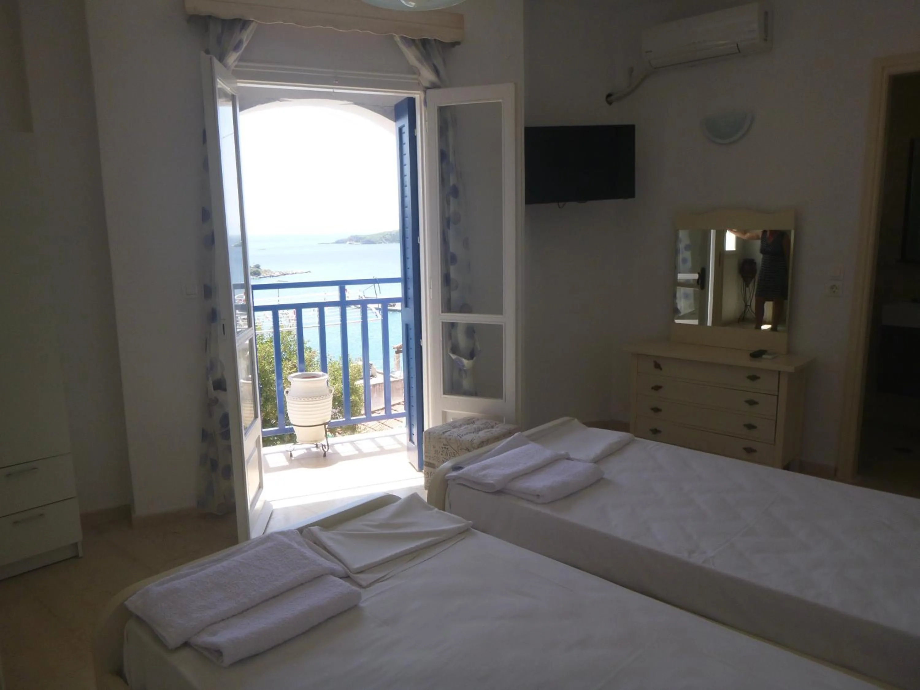 Bed in Paradisos House