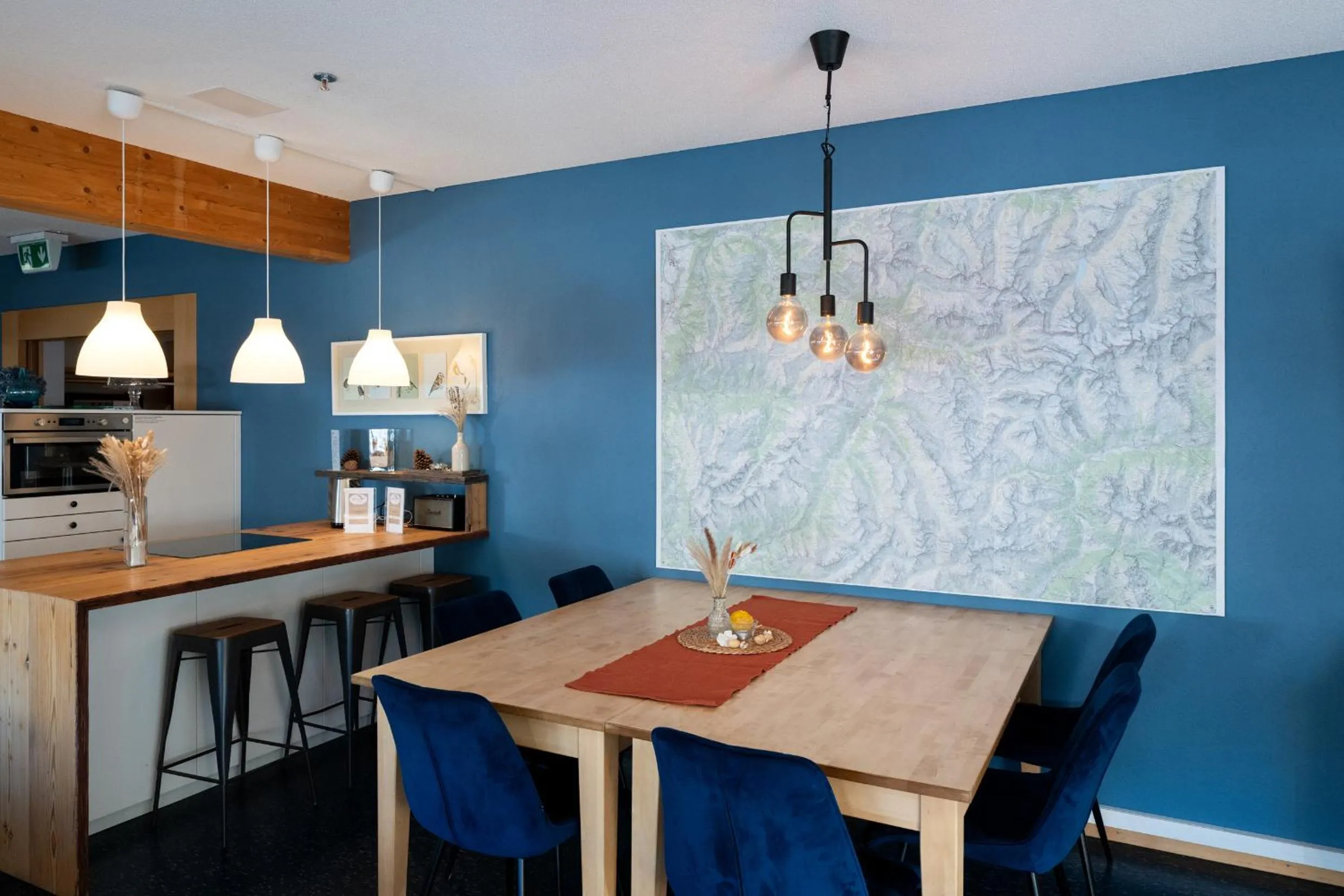 Restaurant/places to eat in Shima-Davos