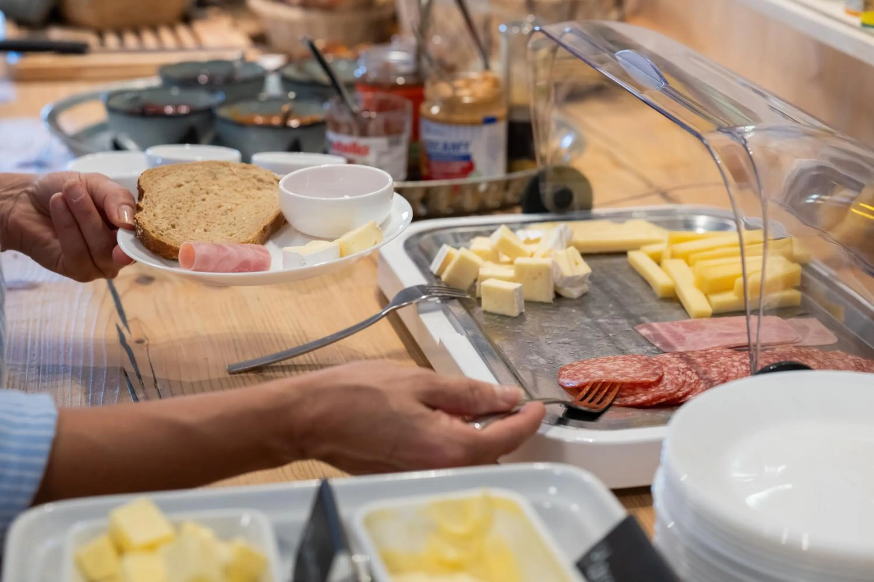 Buffet breakfast in Shima-Davos