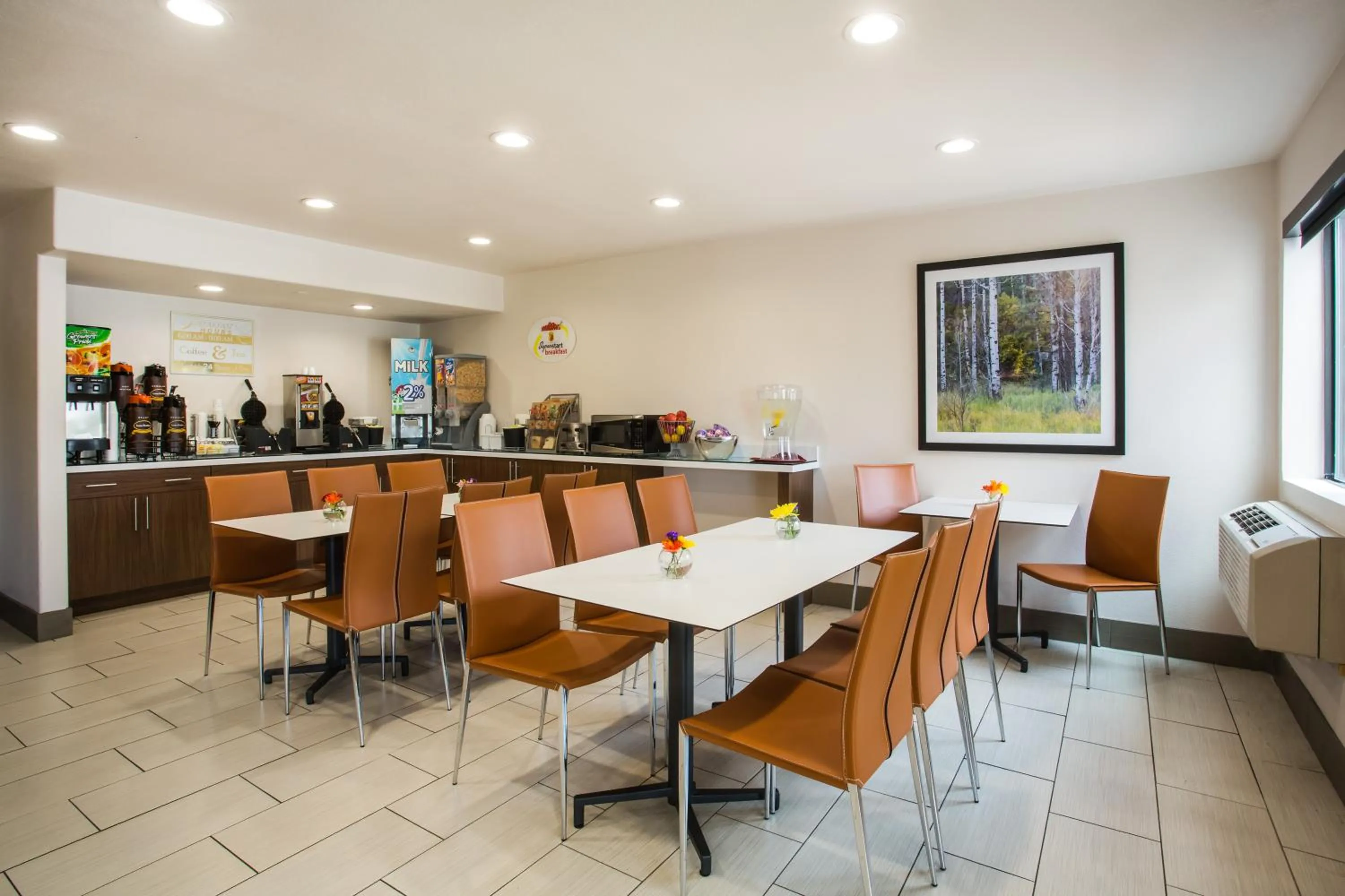 Restaurant/places to eat in Super 8 by Wyndham Flagstaff