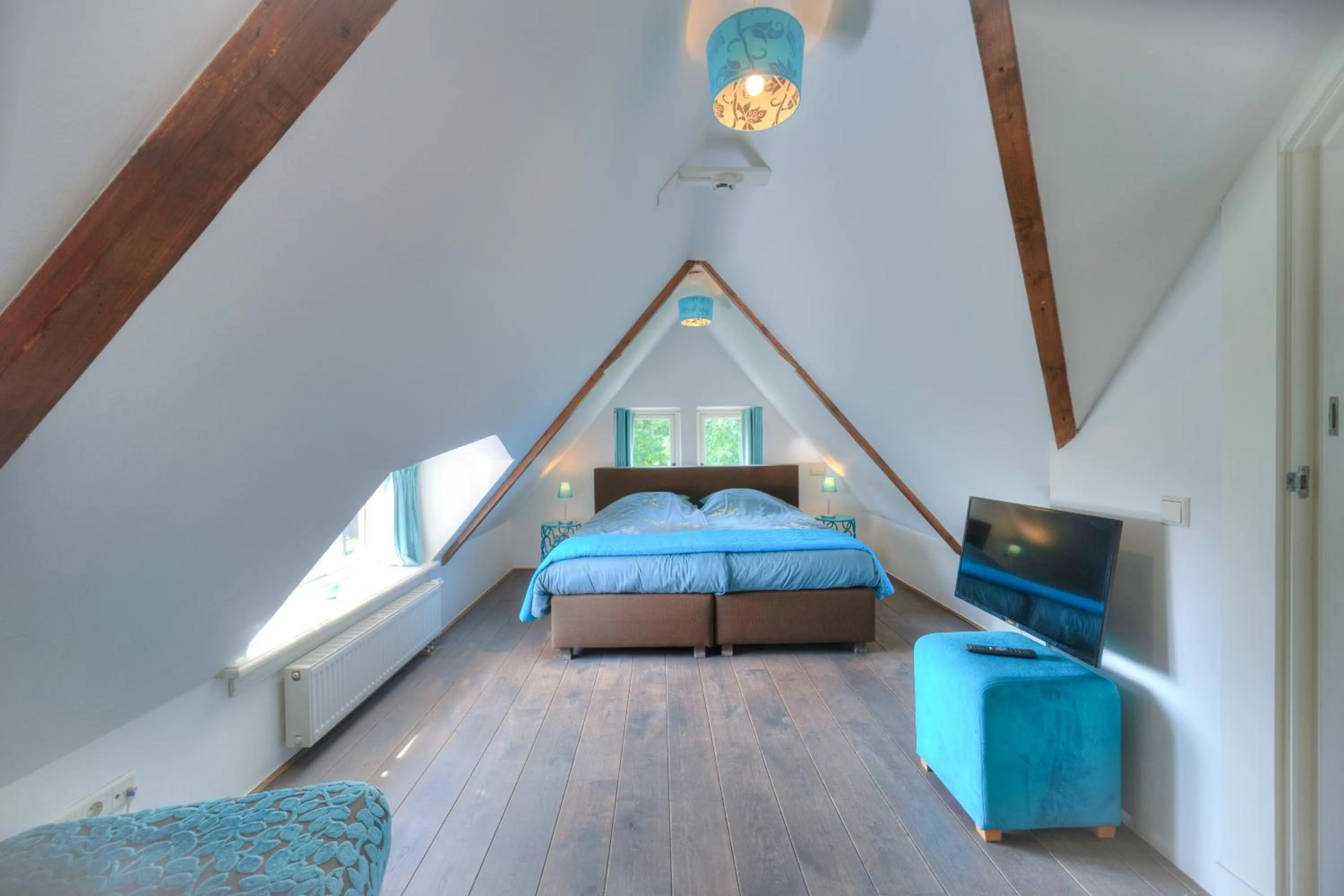 Bed in Burgers & Buitenlui