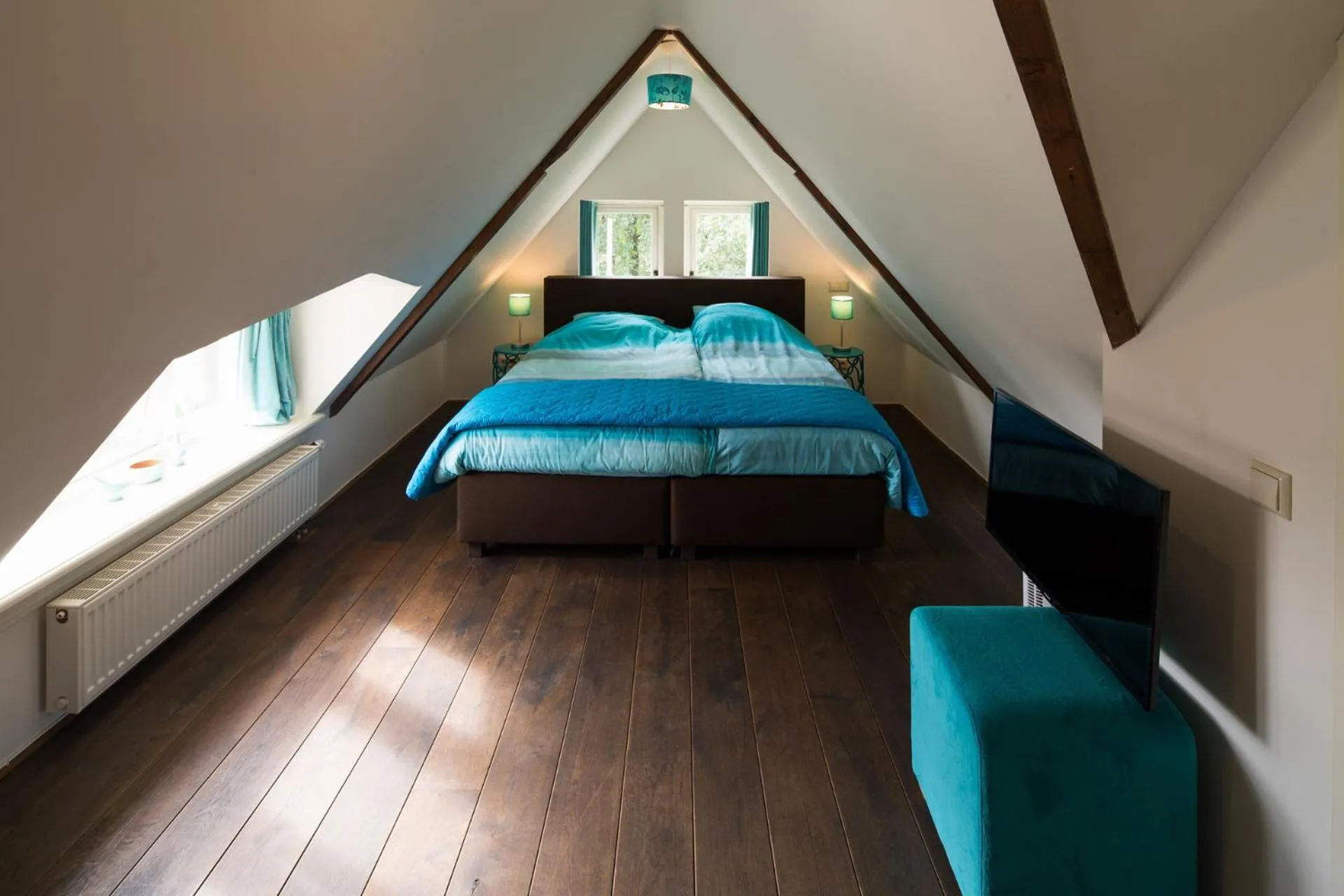 Bed in Burgers & Buitenlui