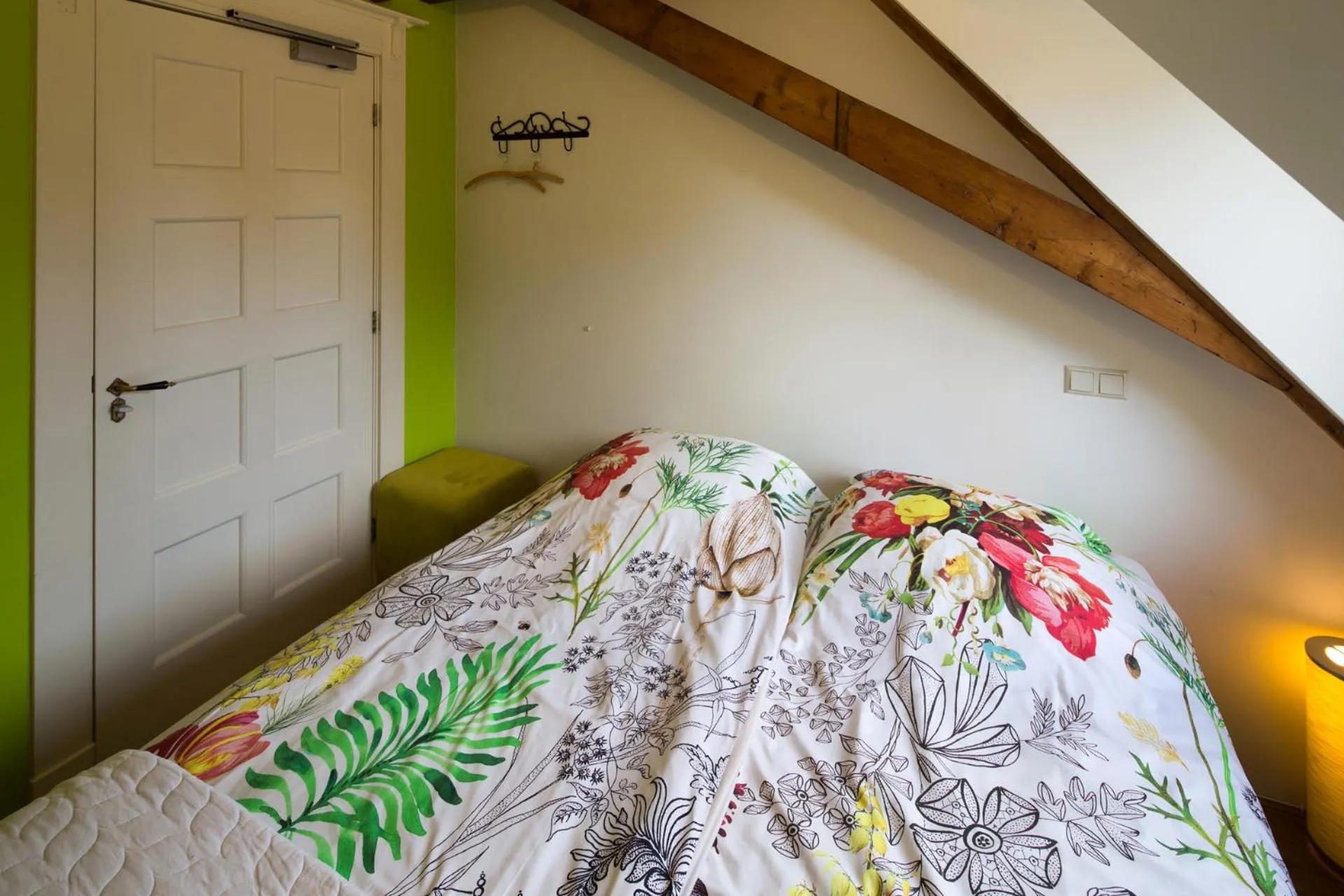 Bed in Burgers & Buitenlui