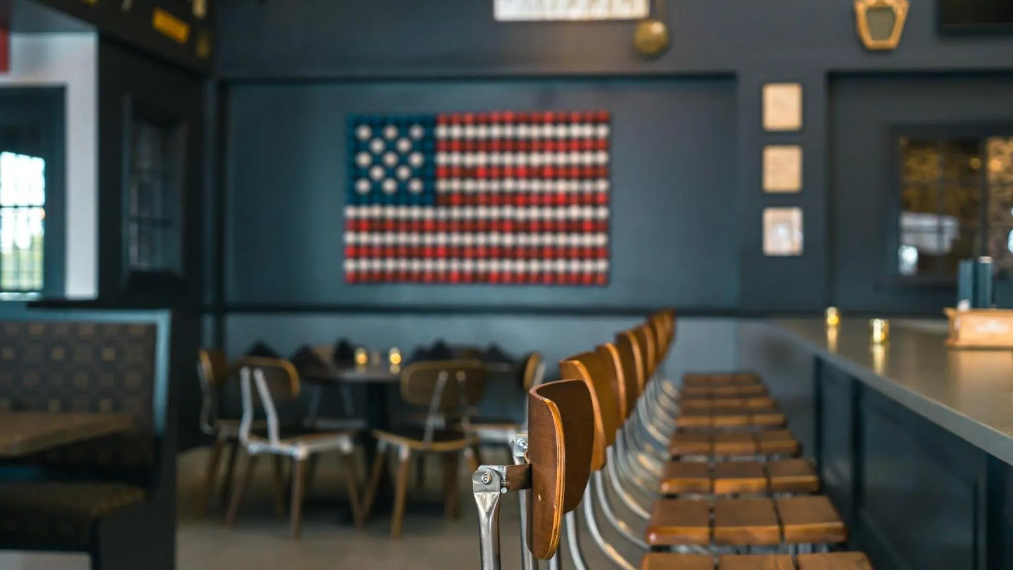 Lounge or bar in EVEN Hotel Chicago - Tinley Park - Convention Center by IHG