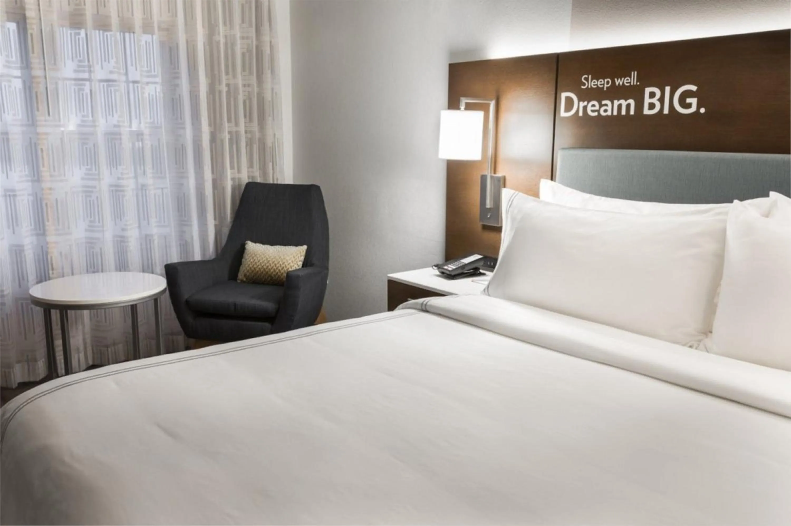 Photo of the whole room, Bed in EVEN Hotel Chicago - Tinley Park - Convention Center by IHG