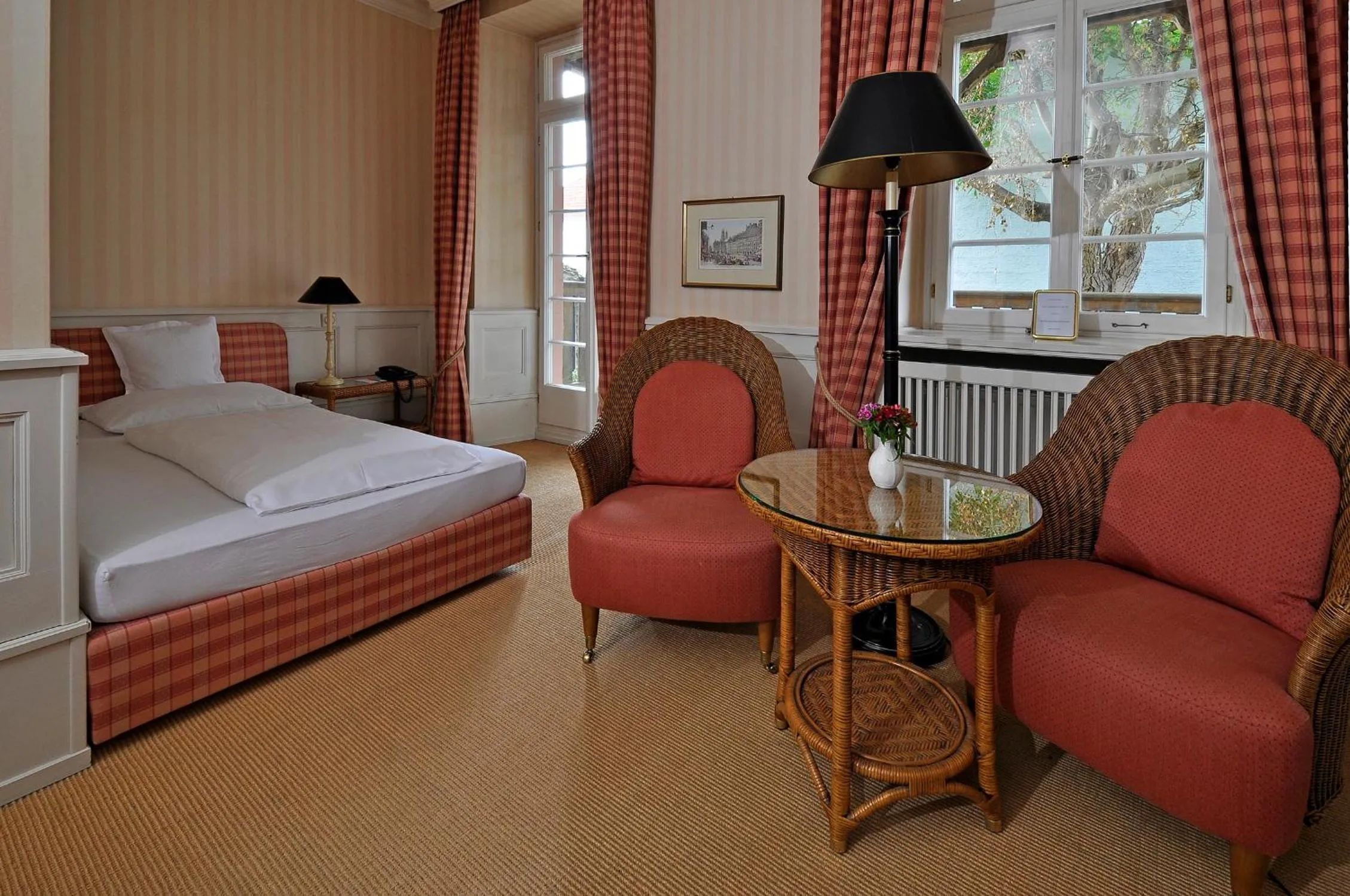 Day, Bed in Herrenhaus von Löw