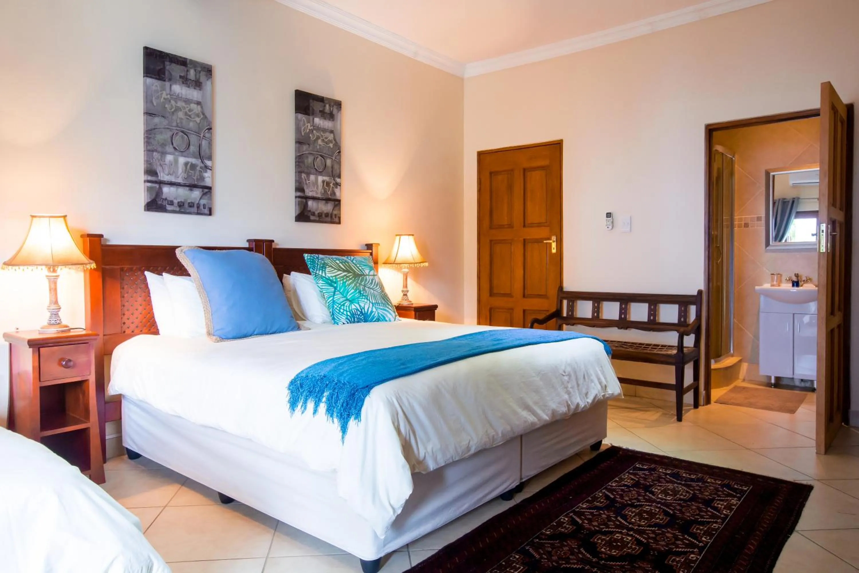 Photo of the whole room, Bed in Turtle Bay Lodge