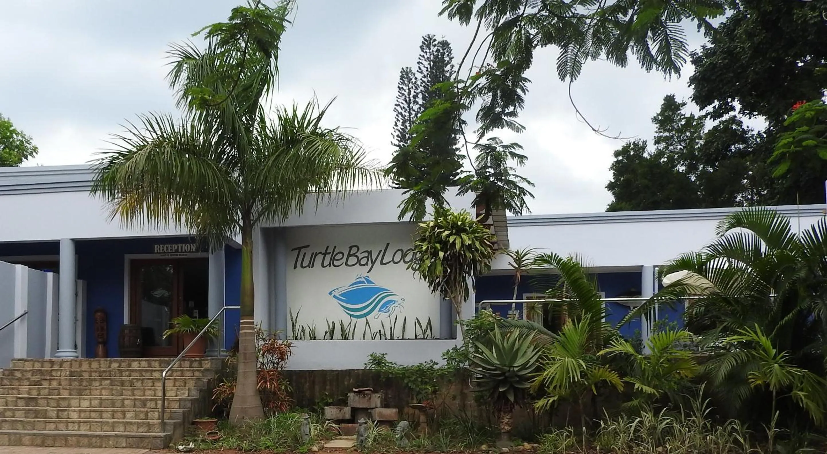 Facade/entrance in Turtle Bay Lodge