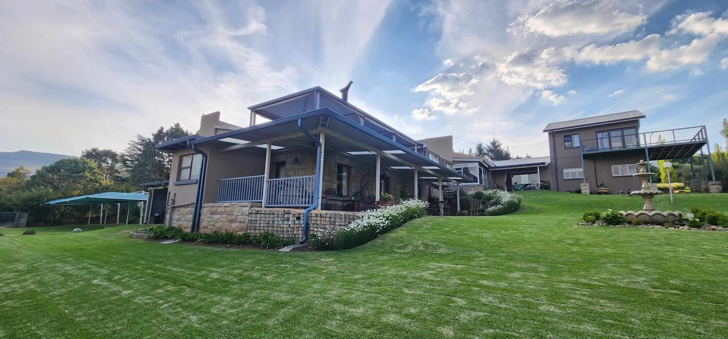 Property building in Ash River Lodge