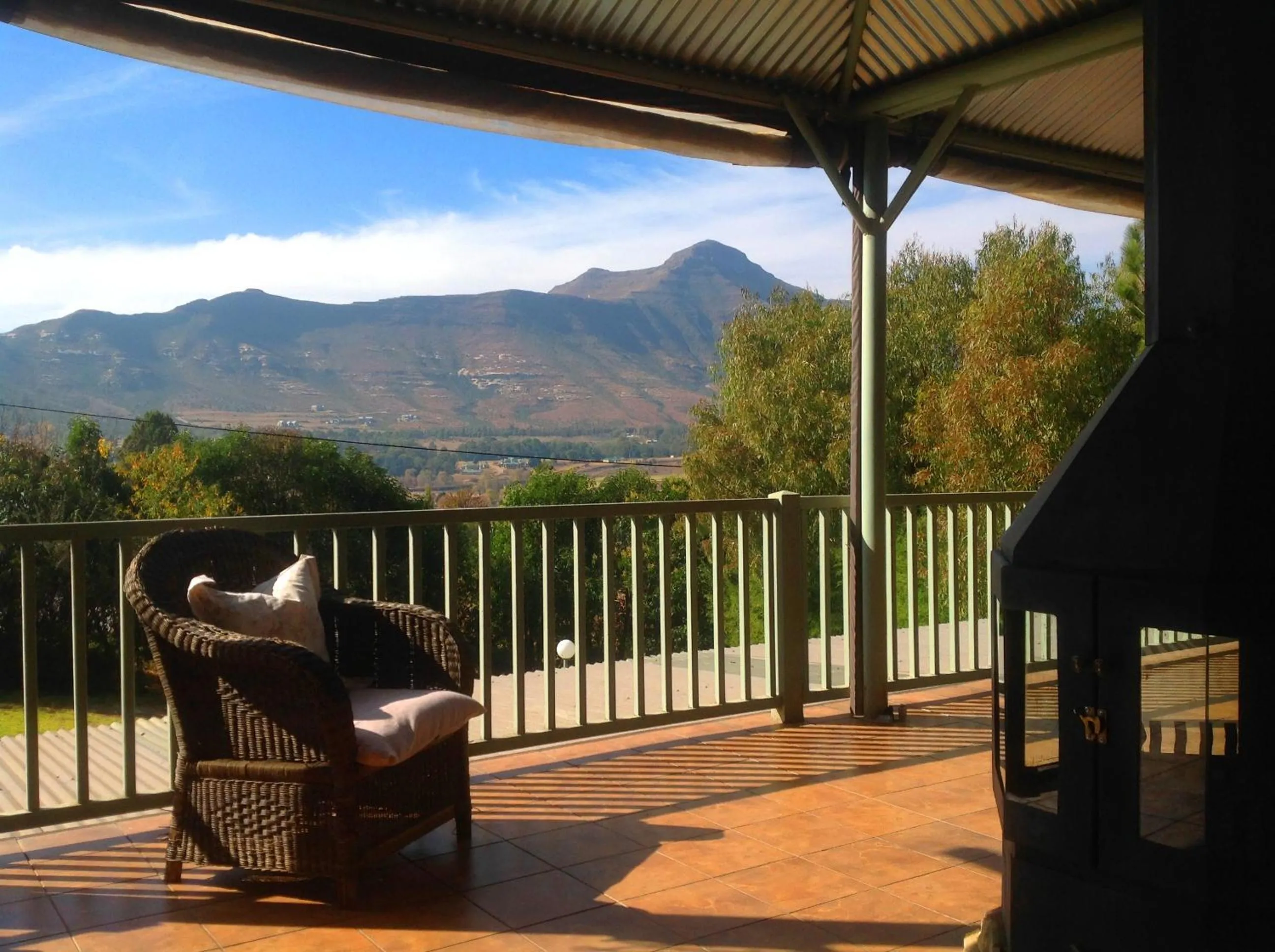 Day in Ash River Lodge