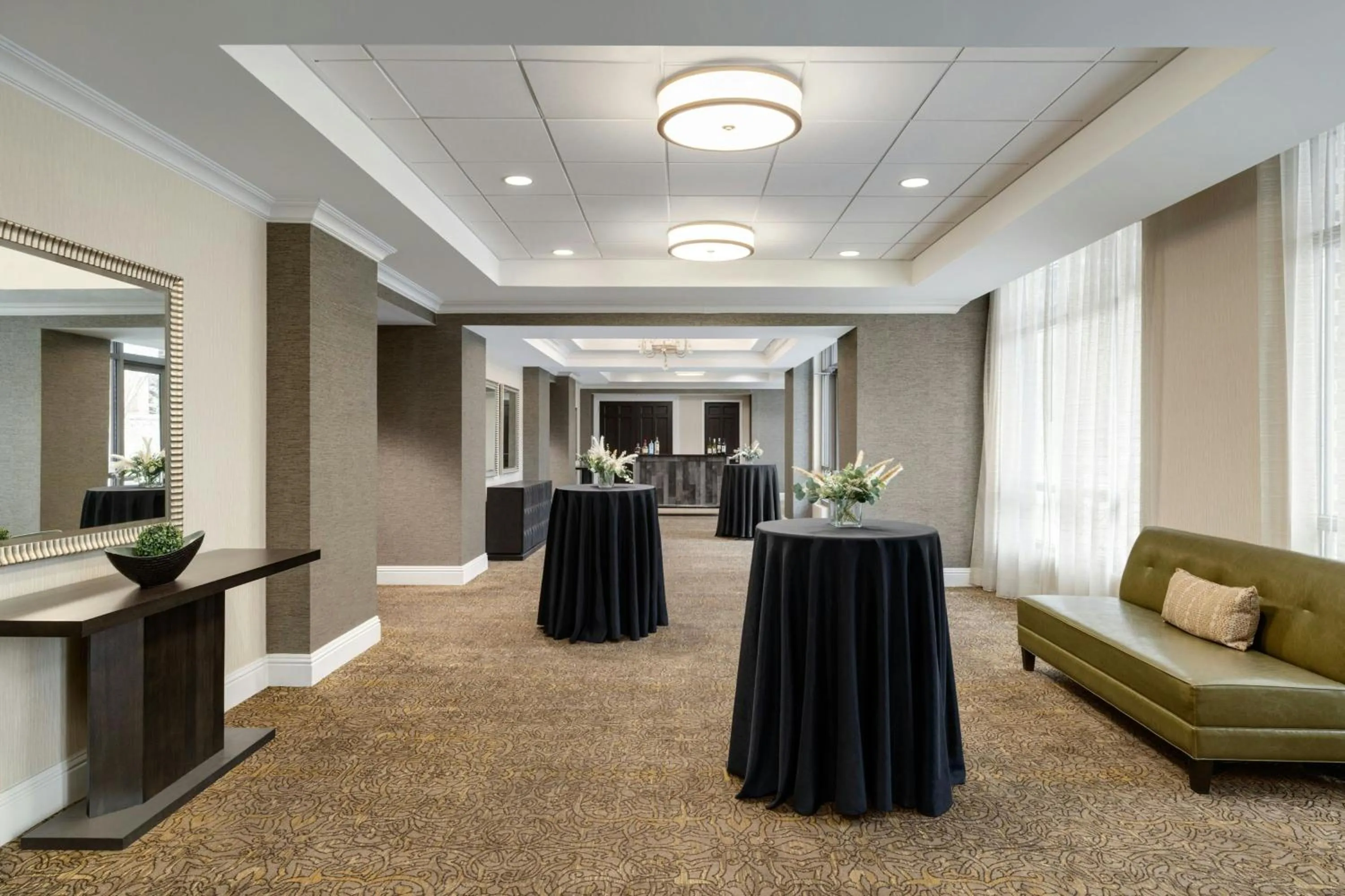 Meeting/conference room in Courtyard by Marriott Charleston Historic District