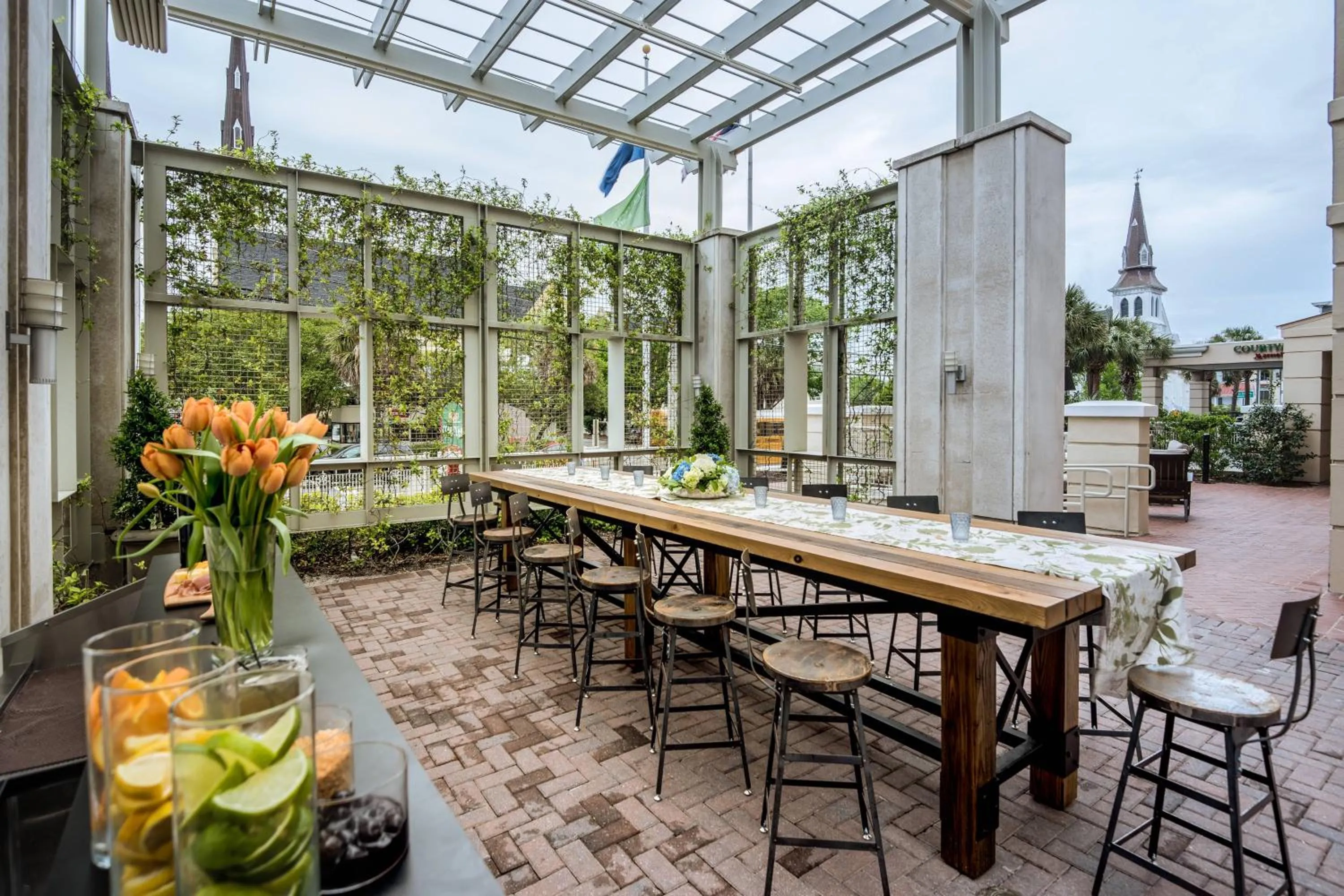 Meeting/conference room in Courtyard by Marriott Charleston Historic District