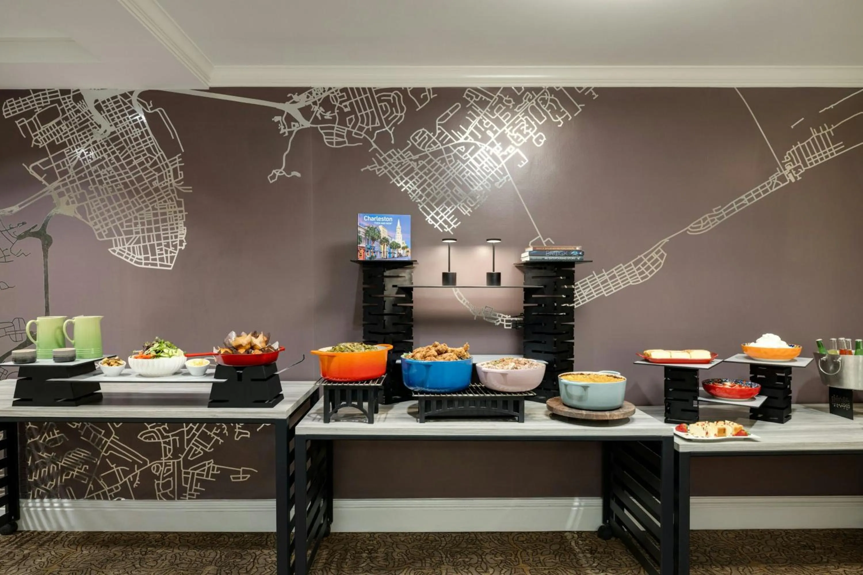 Meeting/conference room in Courtyard by Marriott Charleston Historic District