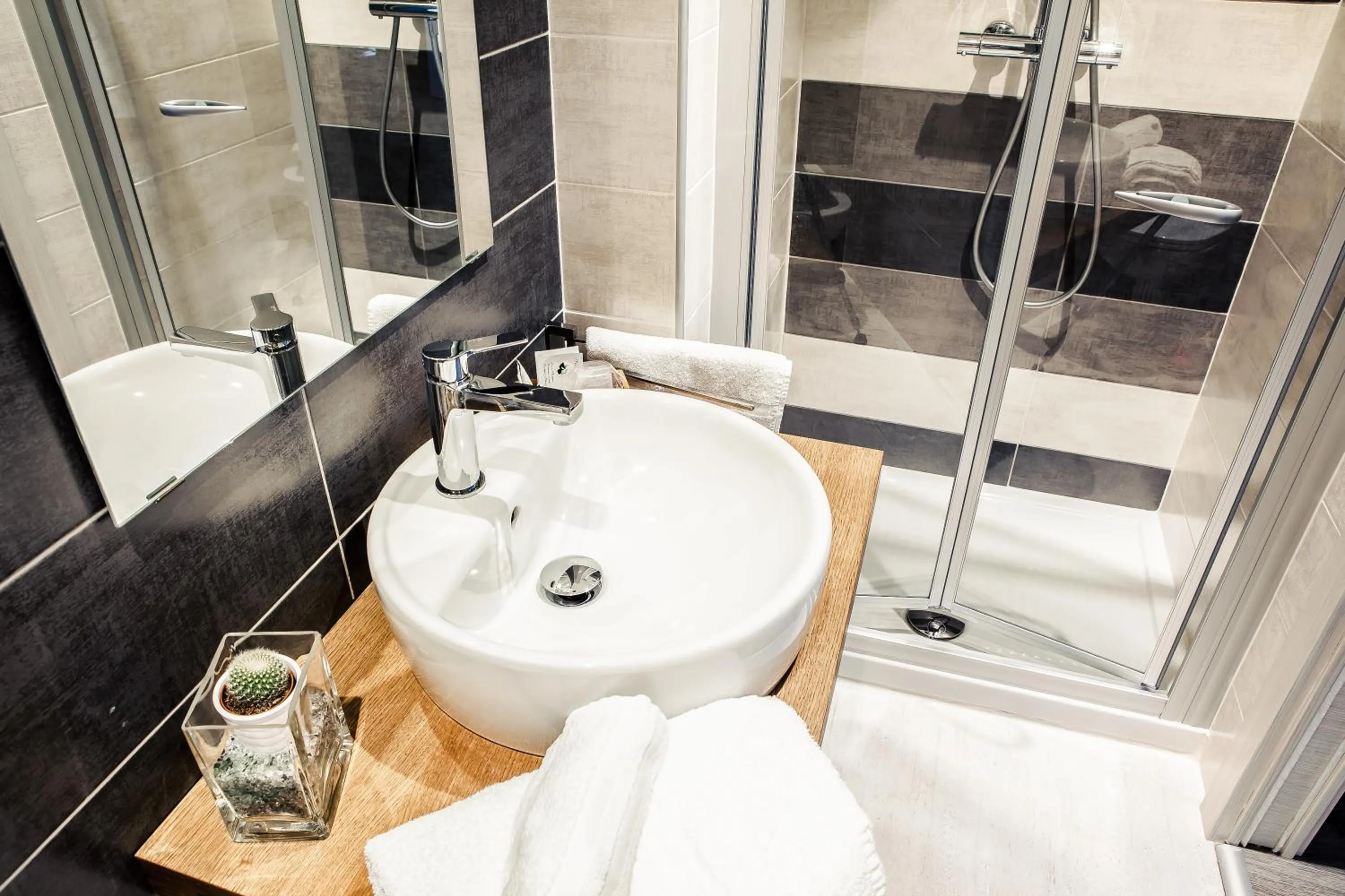 Bathroom in Venere Rooms