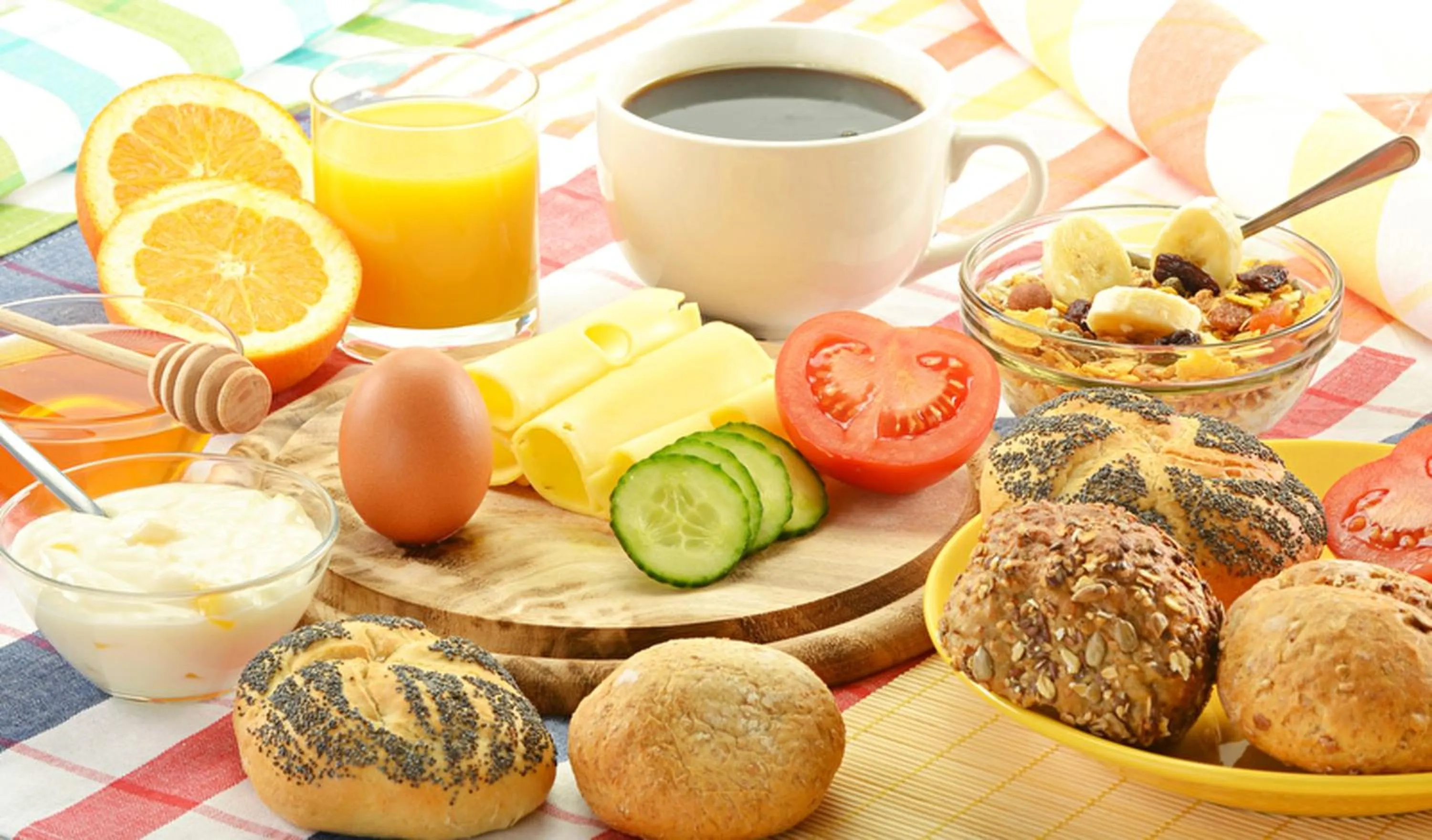 Buffet breakfast in Schloss Kirchham Appartement - & Wellnessanlage