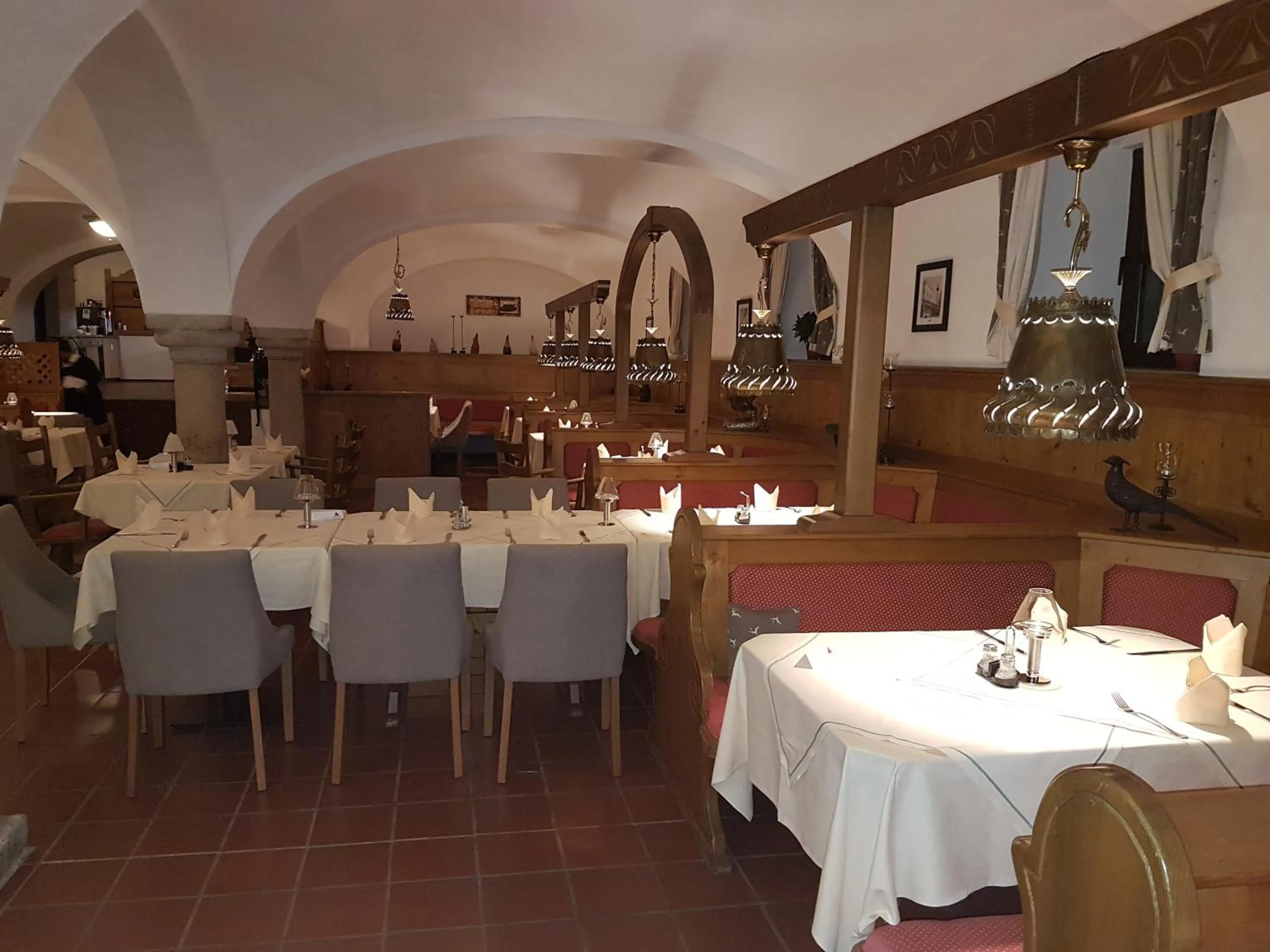 Restaurant/places to eat in Schloss Kirchham Appartement - & Wellnessanlage