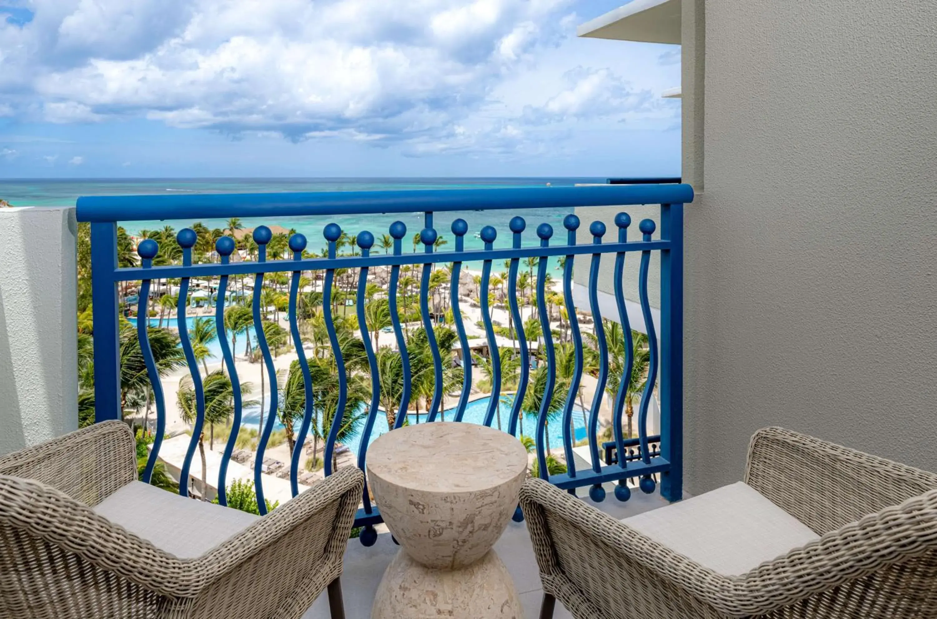 Ocean View Palm Beach Club 1 King Bed in Hilton Aruba Caribbean Resort & Casino Ocean View Palm Beach Club 1 King Bed in Hilton Aruba Caribbean Resort & Casino