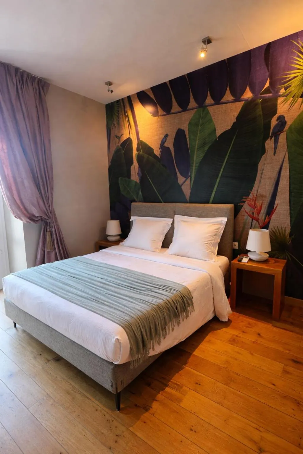 Bedroom, Bed in Hotel De La Mer