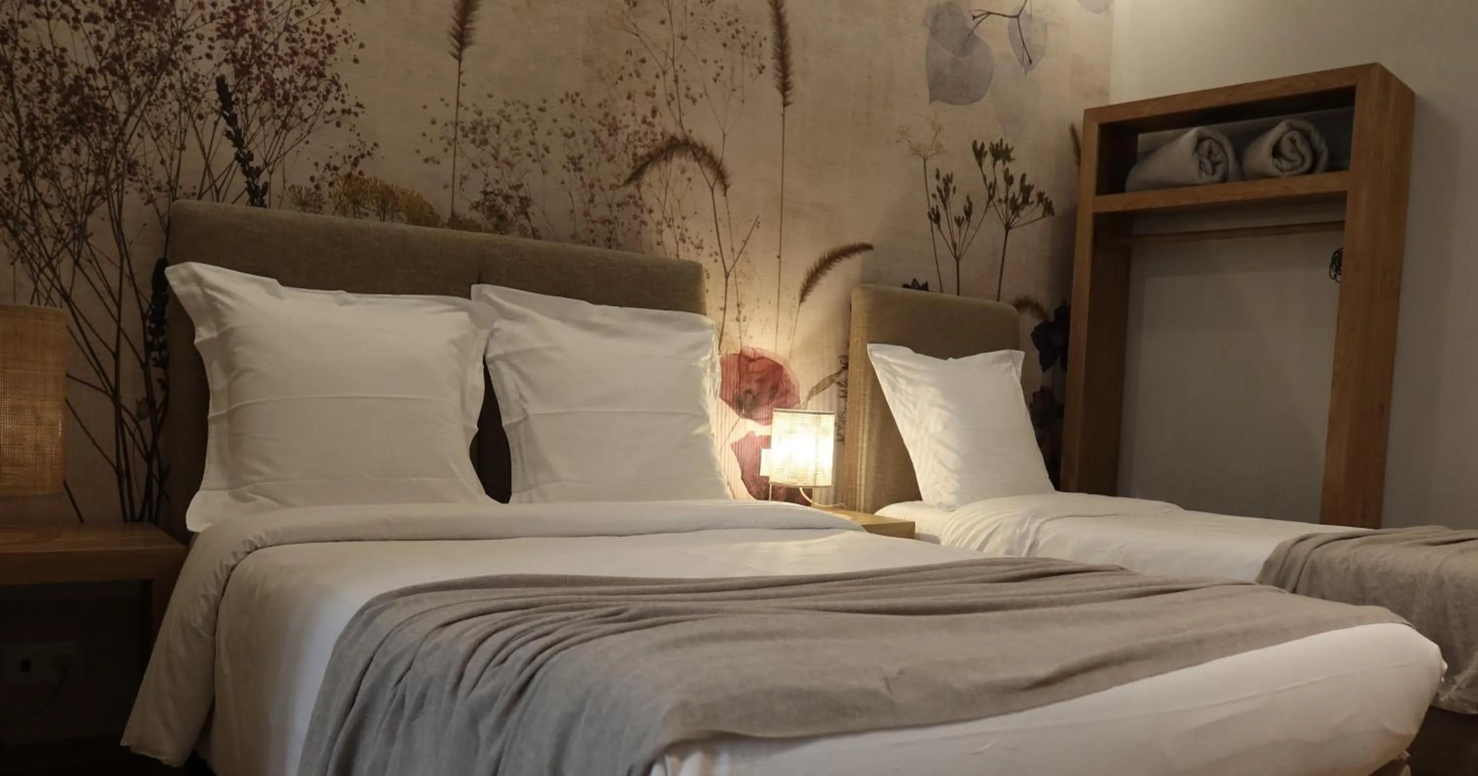 Bed in Hotel De La Mer