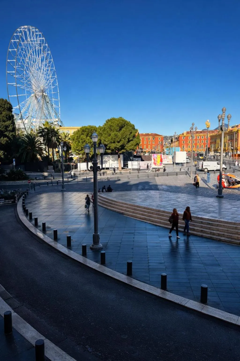 Location in Hotel De La Mer