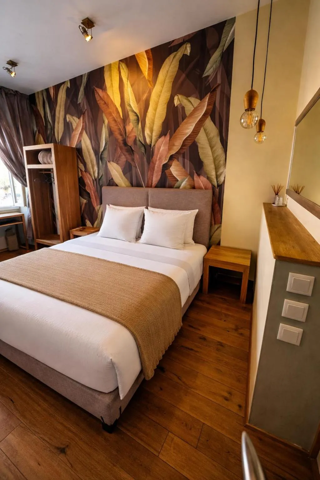 Bedroom, Bed in Hotel De La Mer