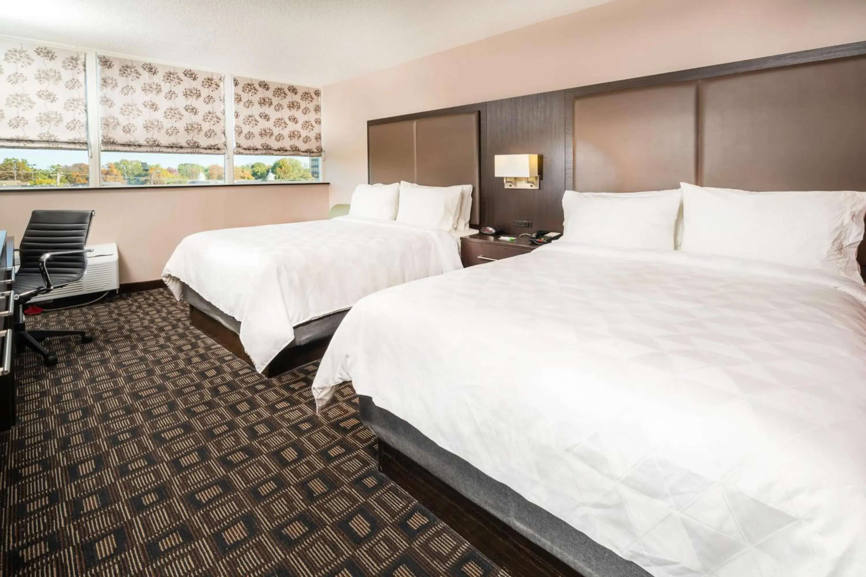 Standard Room with Two Queen Beds in Holiday Inn Louisville East - Hurstbourne by IHG Standard Room with Two Queen Beds in Holiday Inn Louisville East - Hurstbourne by IHG